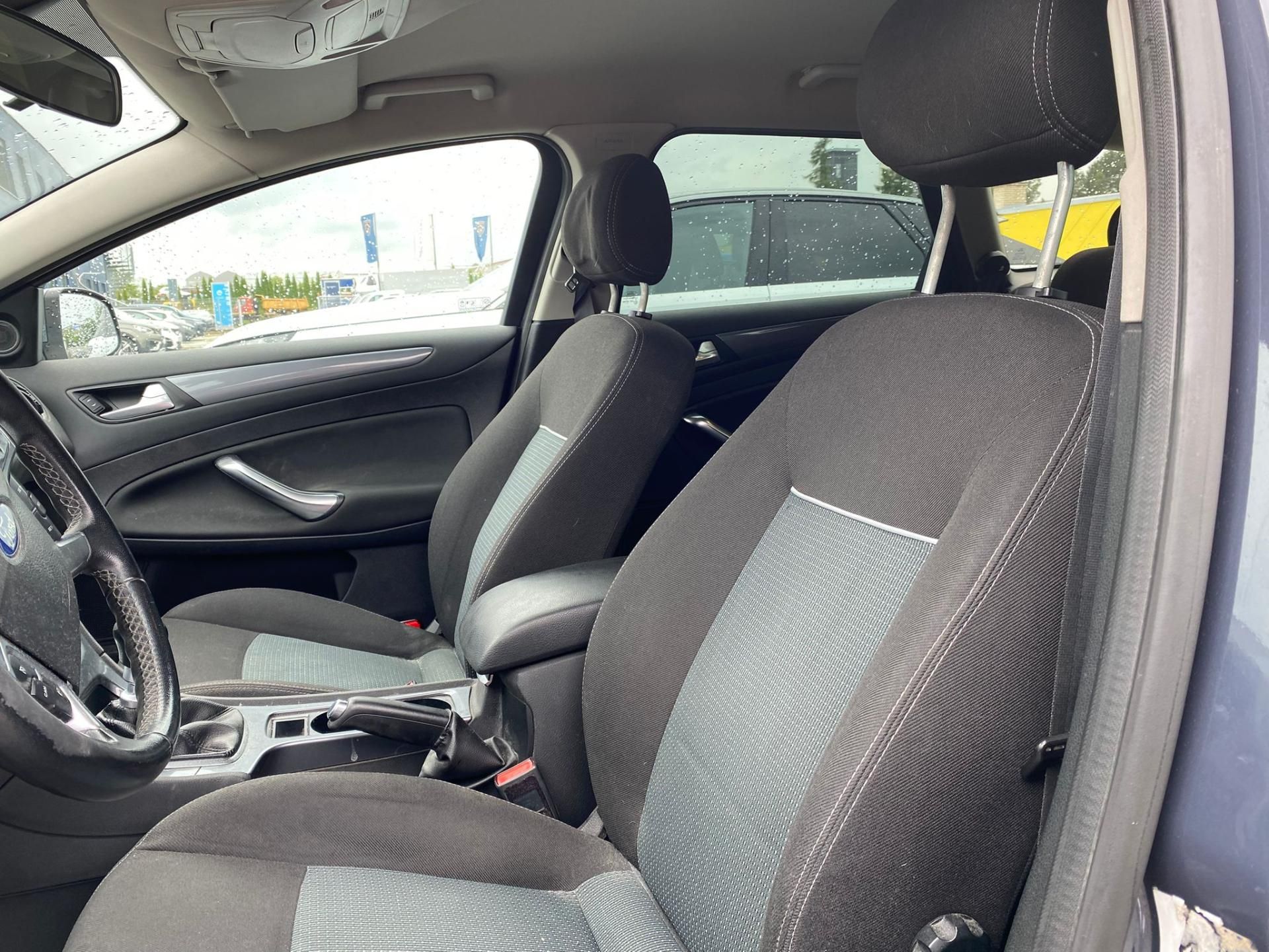 Ford Mondeo, 2.0 TDCi - fotka 5