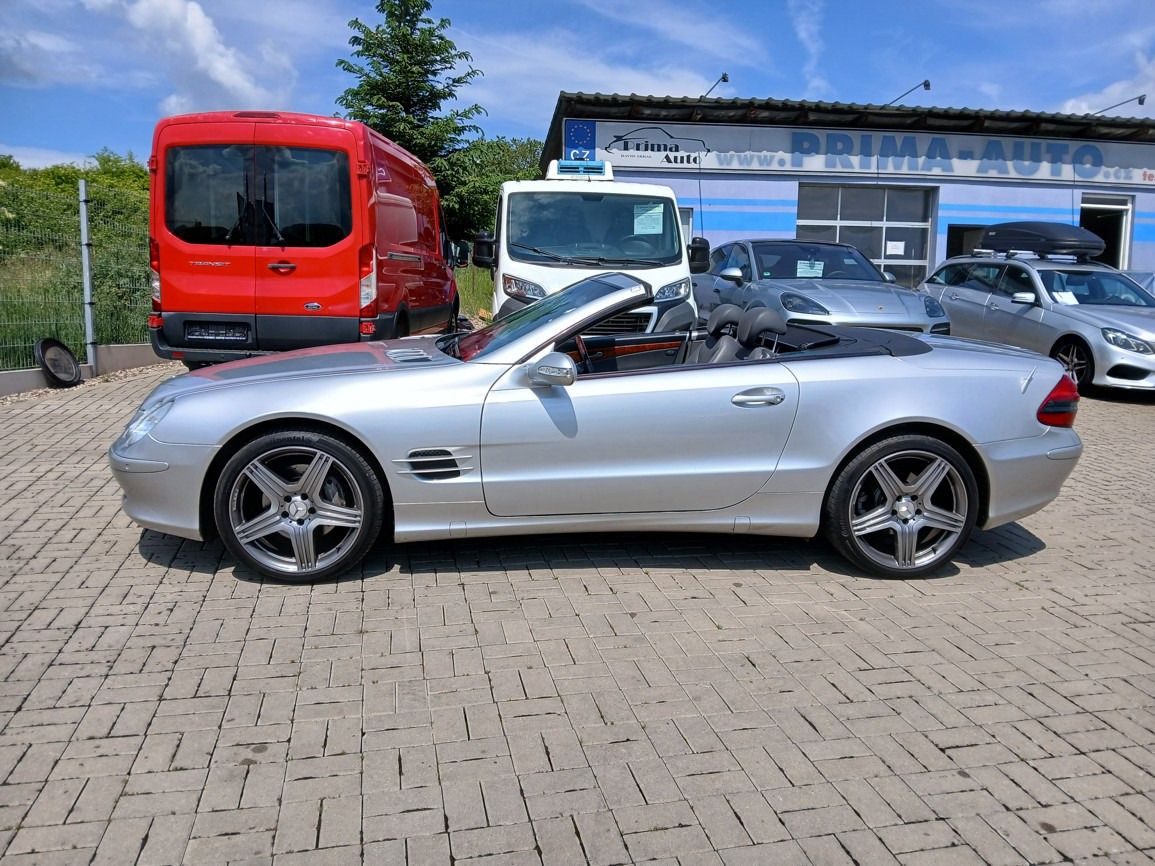 Mercedes-Benz SL, 500 5,0 Kabriolet - fotka 2