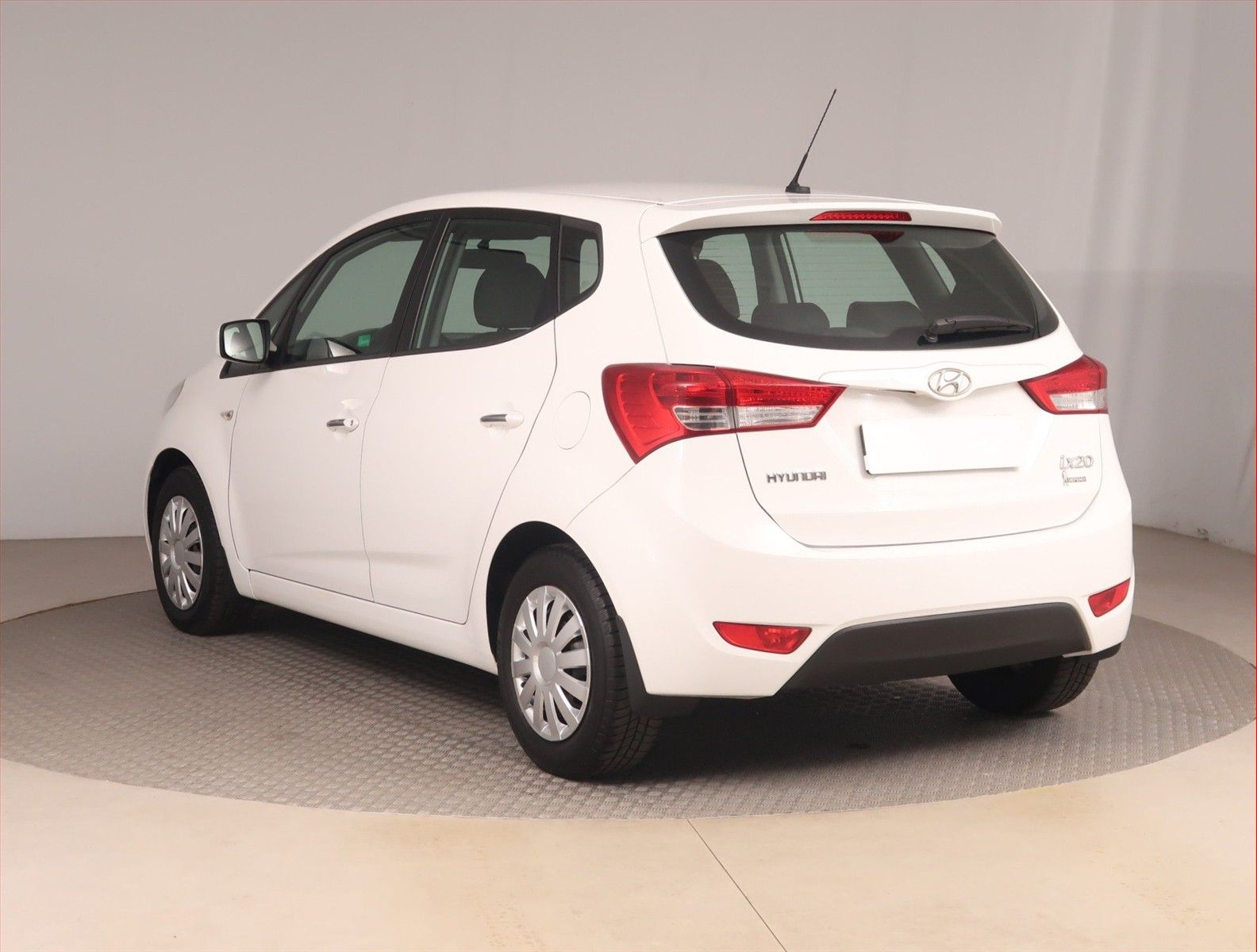 Hyundai ix20, 1.4 CRDi - fotka 4