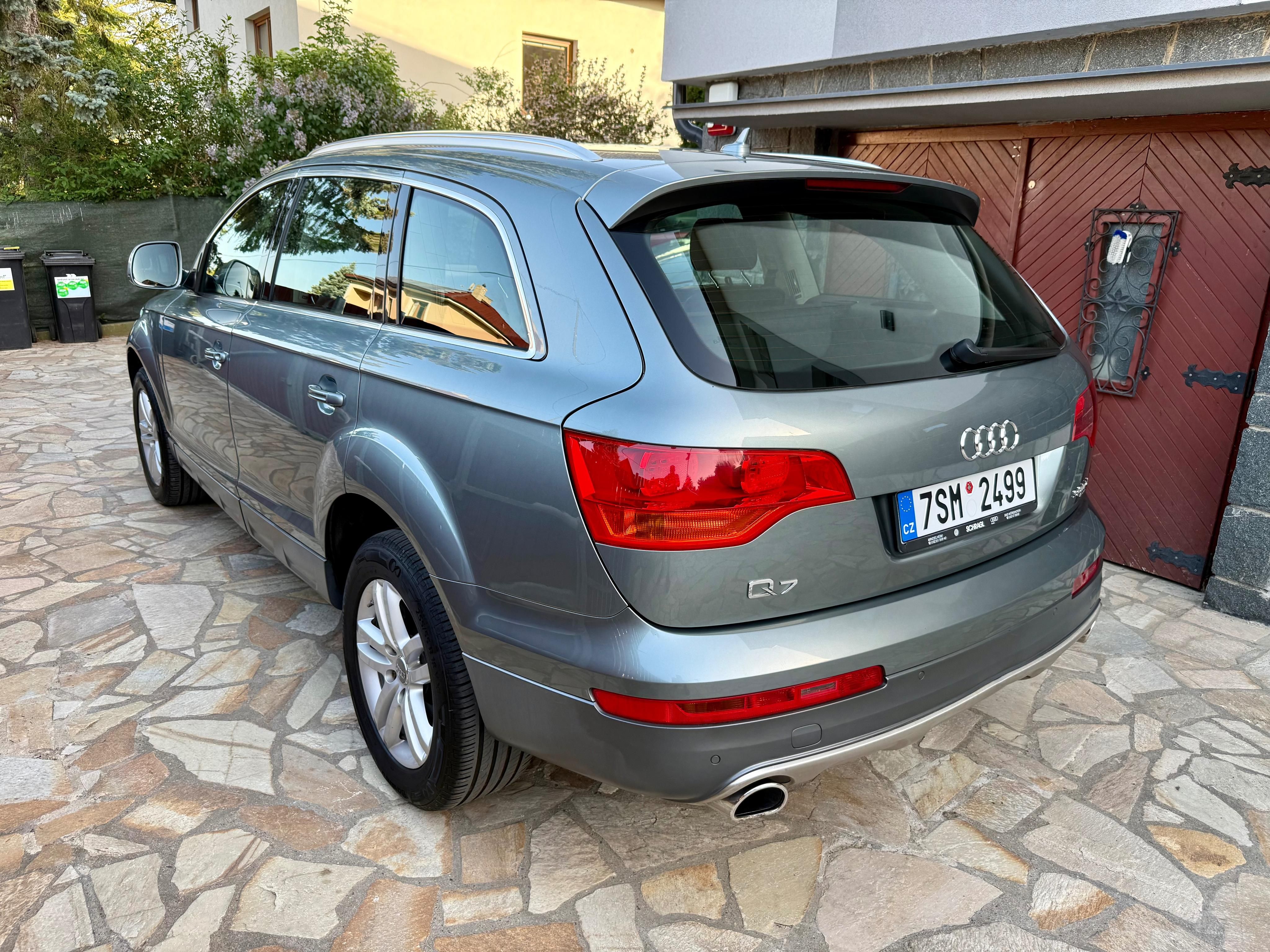 Audi Q7, 3.0 TDI 176KW QUATTRO TOP STAV - fotka 6