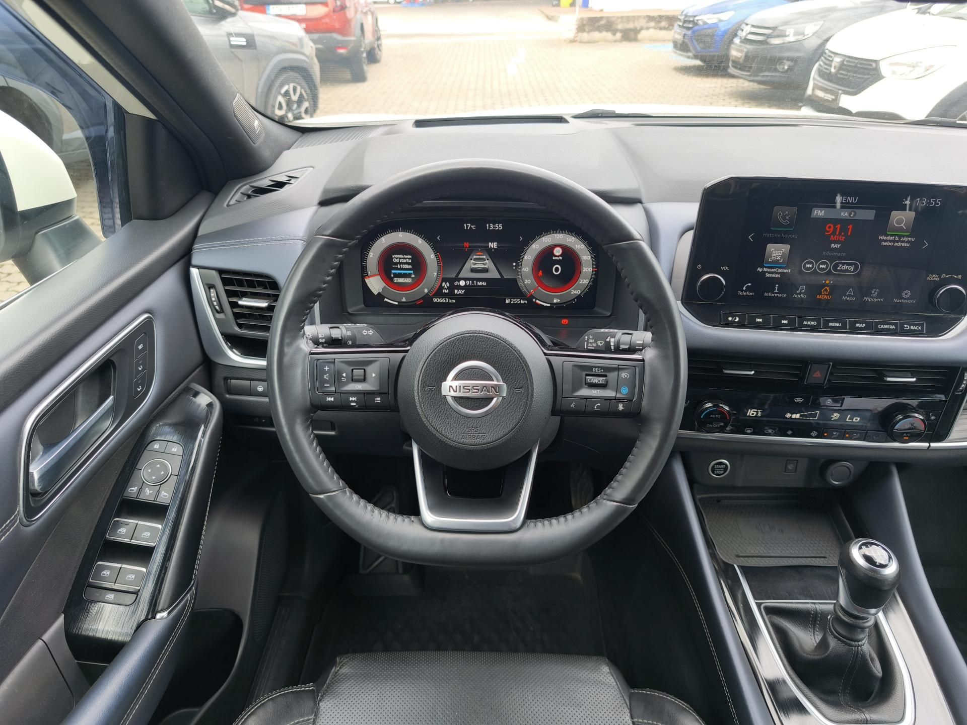 Nissan Qashqai, 2021 ČR 1.3 DIG-T 116kW TEKNA+ - fotka 6