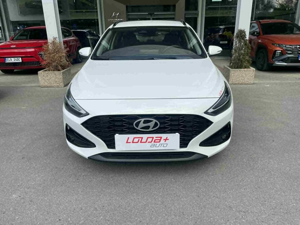 Hyundai i30, Smart 1.5 GDI 103 kW - fotka 5