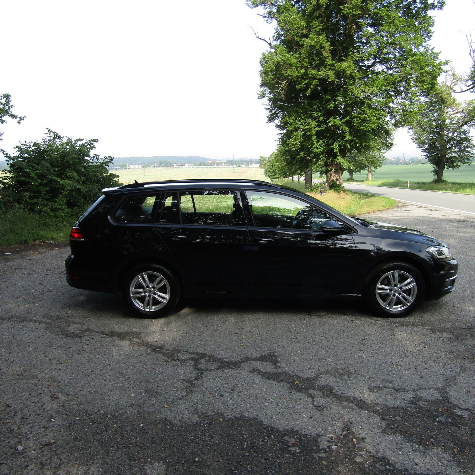 Volkswagen Golf, 1,4TSi 92kw. COMFORT, LED - fotka 4