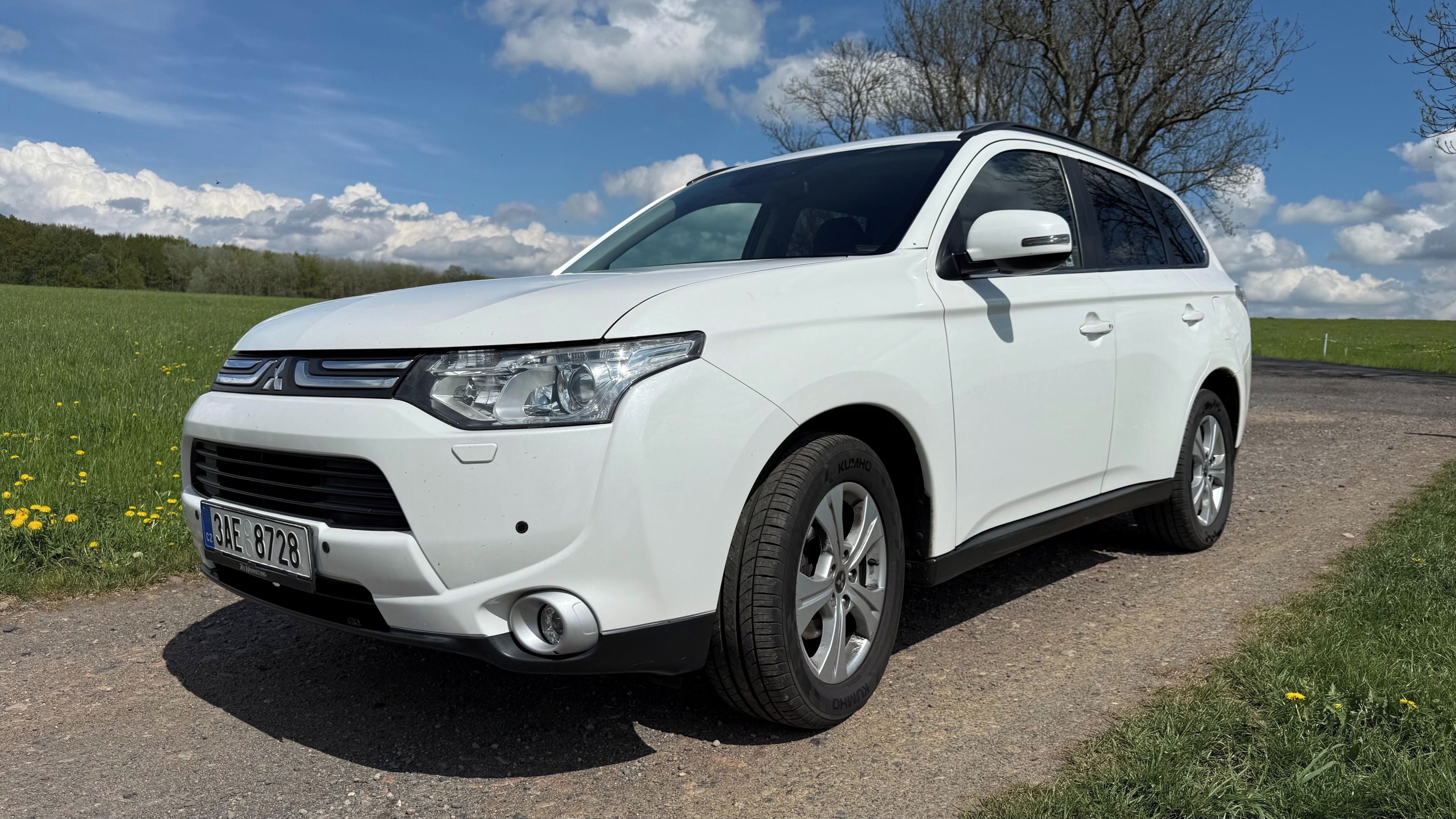 Mitsubishi Outlander, Mitsubishi Outlander 2.2 DI-D - fotka 2