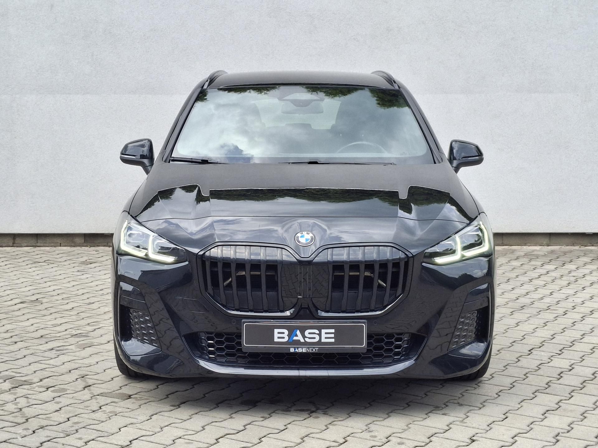 BMW Řada 2, 218i Active Tourer M-Sport - fotka 2