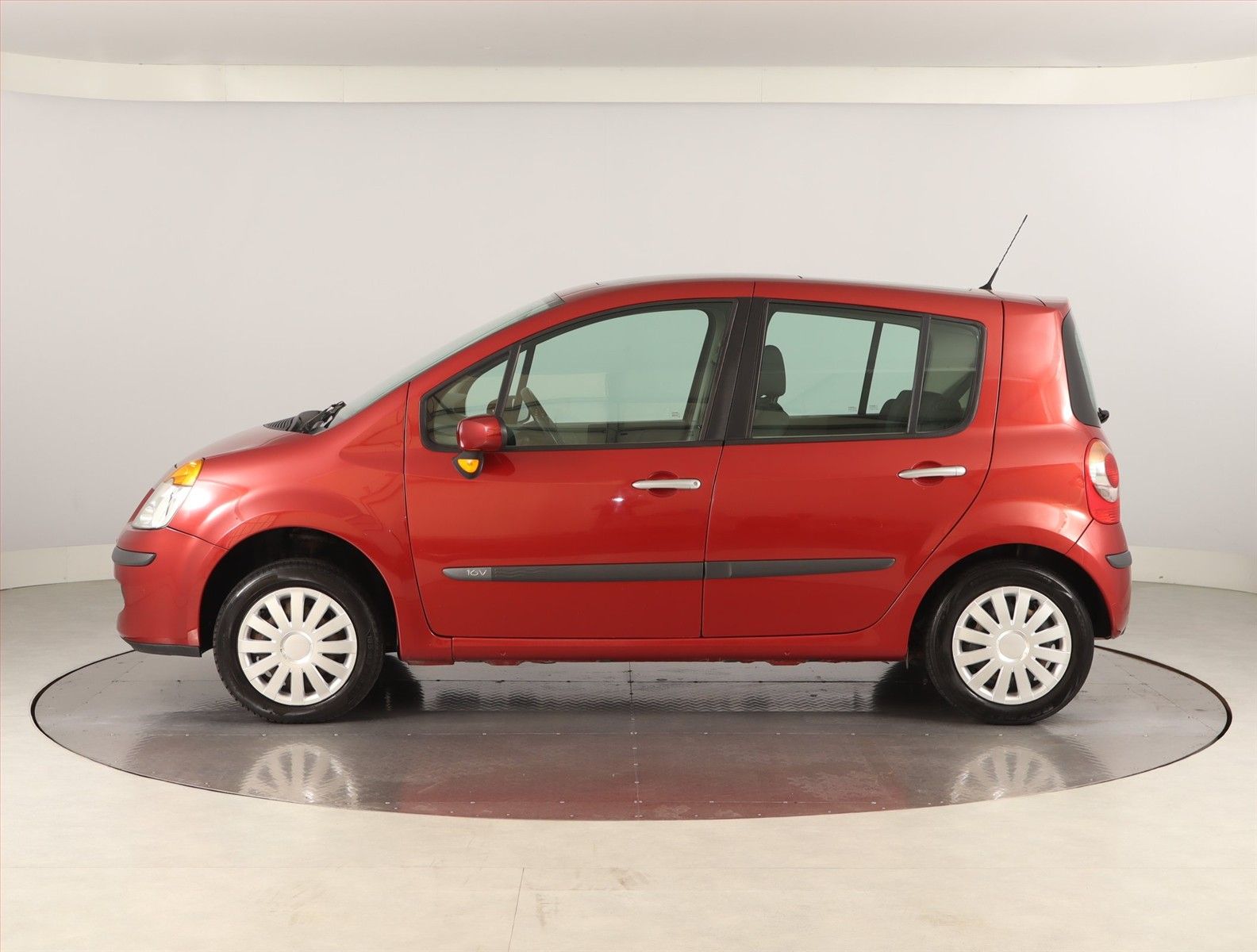 Renault Modus, 1.2 16V, zamluveno - fotka 3