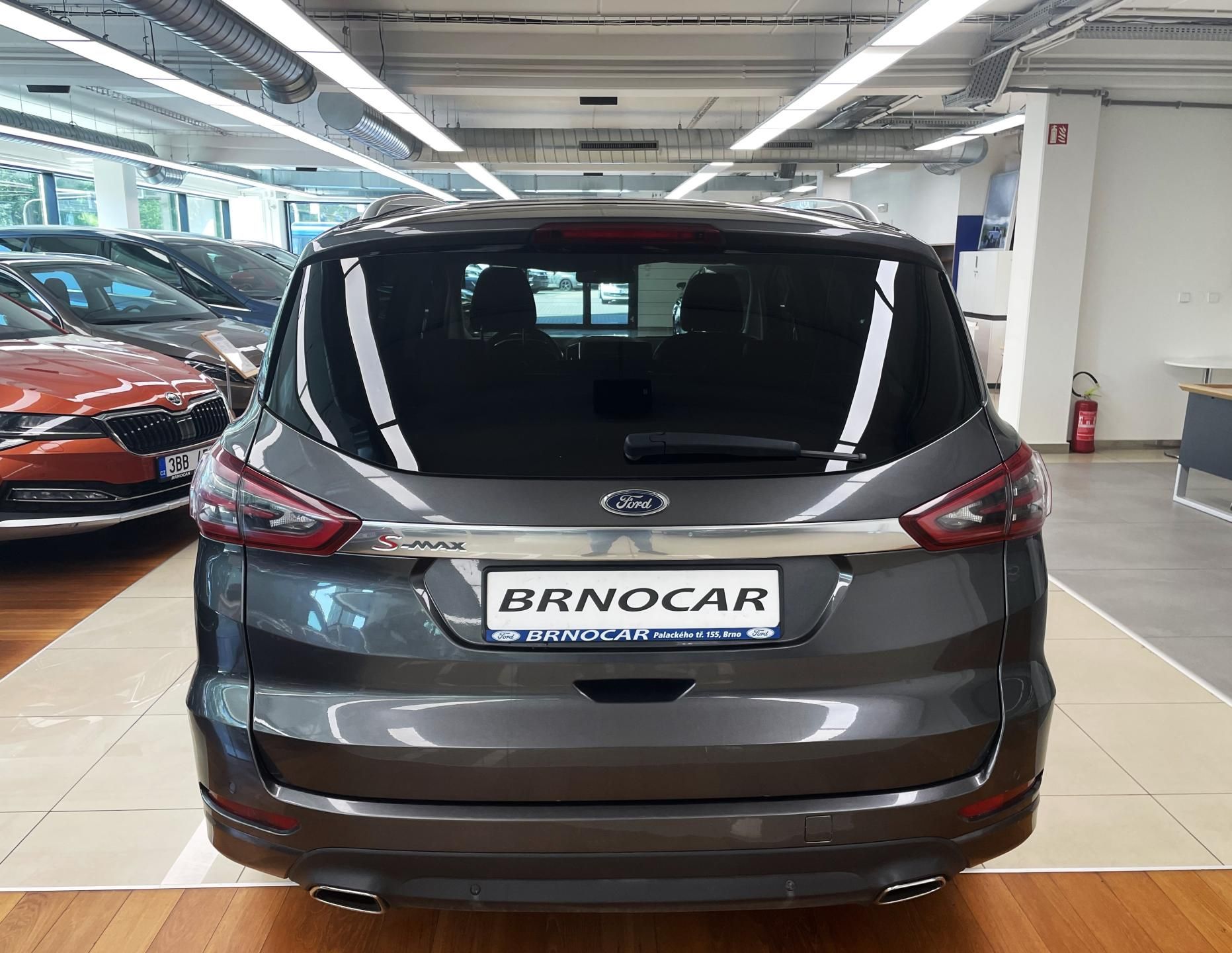 Ford S-MAX, Titanium 132kW AT AWD, 7 MÍST - fotka 5