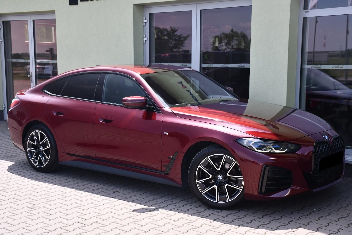 BMW Řada 4, 420d xDrive M-SPORT ČR 1.MAJ - fotka 2