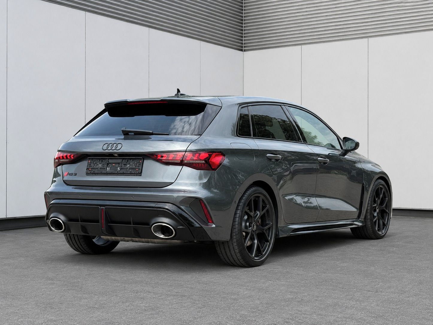Audi RS3, Sportback 2.5 TFSI 294 kW - fotka 3