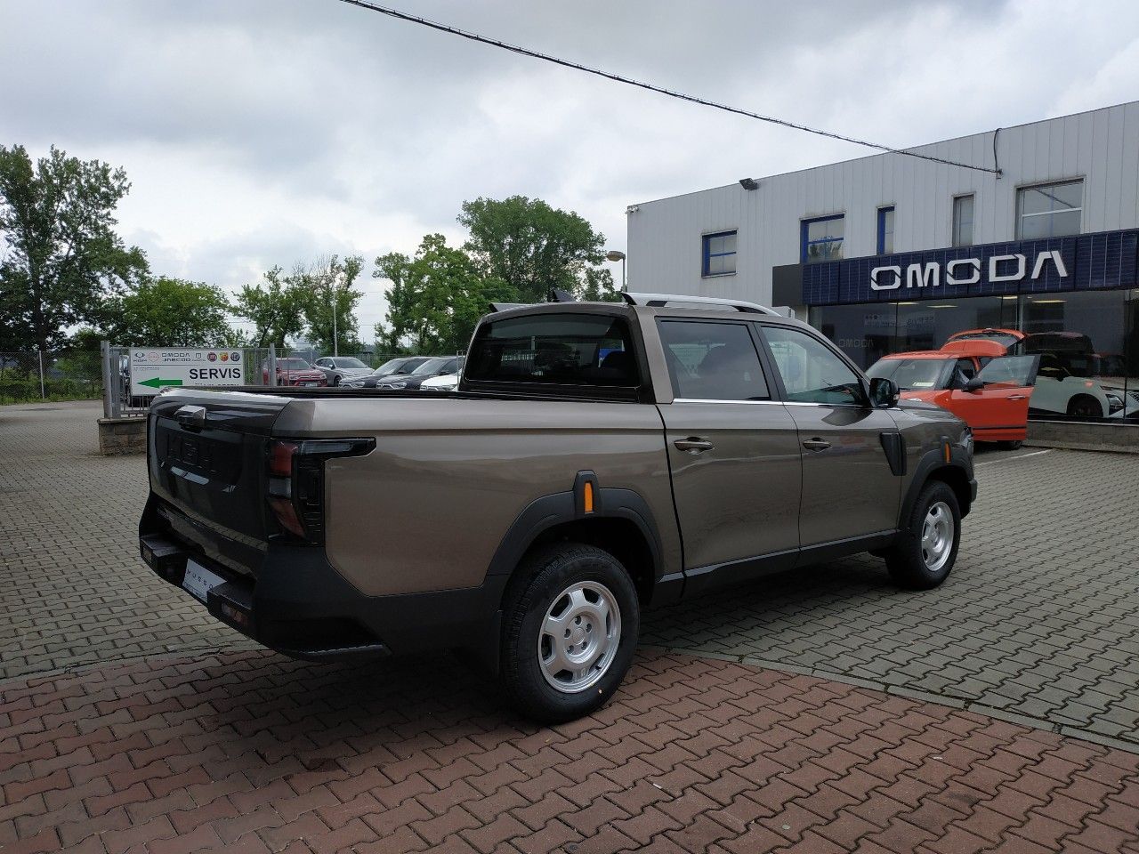SsangYong Musso, 2.2XDI, STYLE+ 4WD,AT,SKLADEM - fotka 5