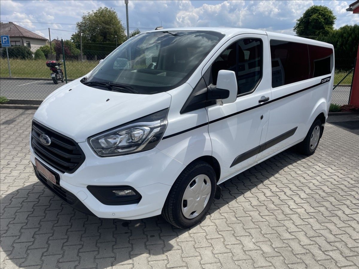 Ford Transit Custom, 2,0 TDCI Blue HYBRID DPH L2 9 - fotka 3