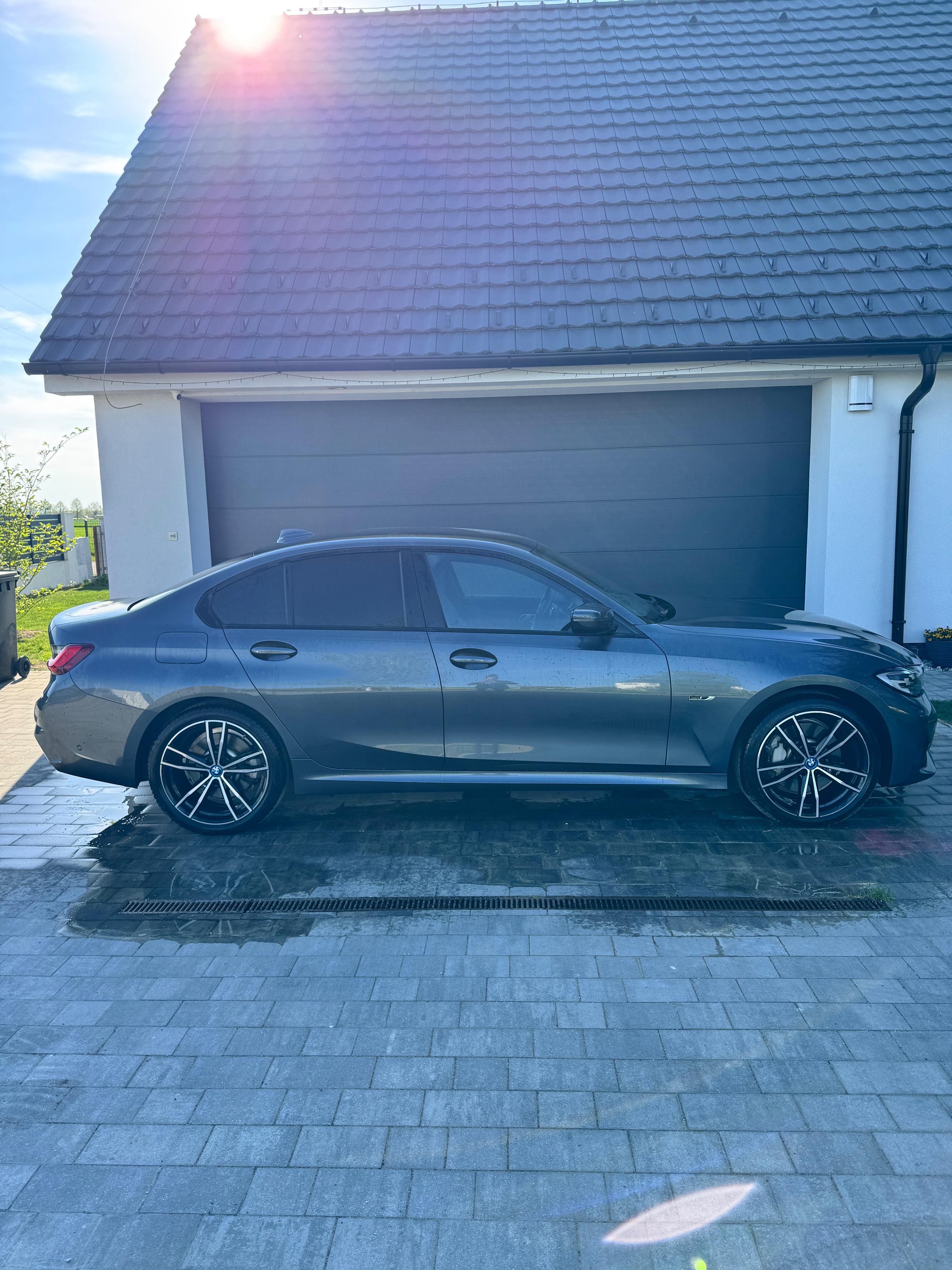 BMW Řada 3, 330e, M-Paket, el. tažné - fotka 5