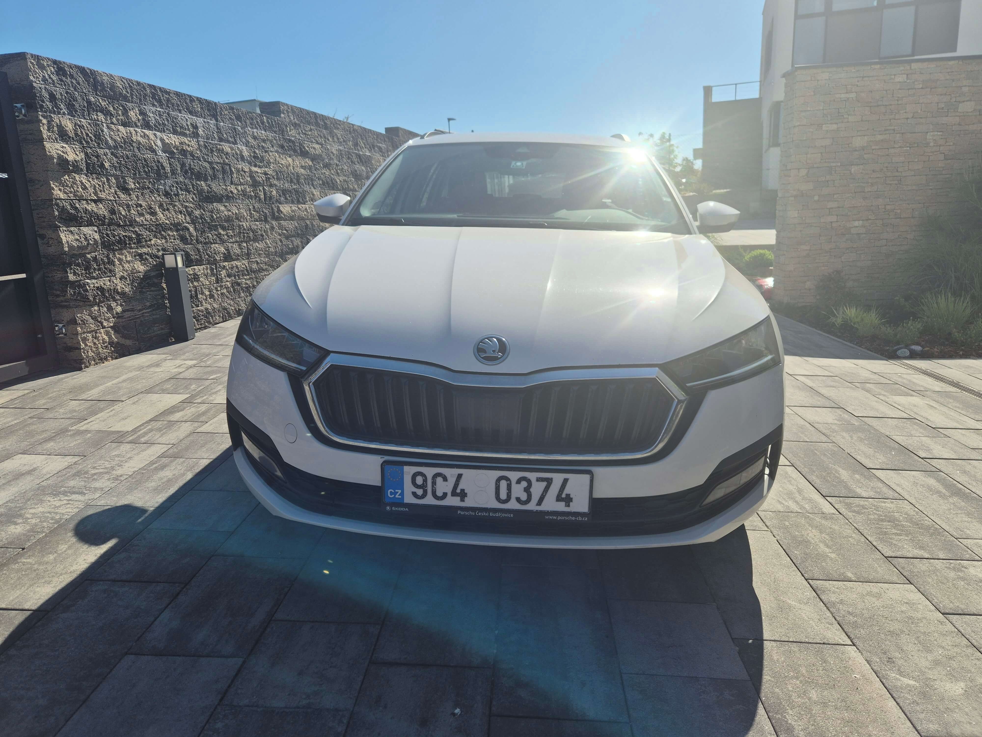 Škoda Octavia, 2.0tdi, 85kw,ČR - fotka 2