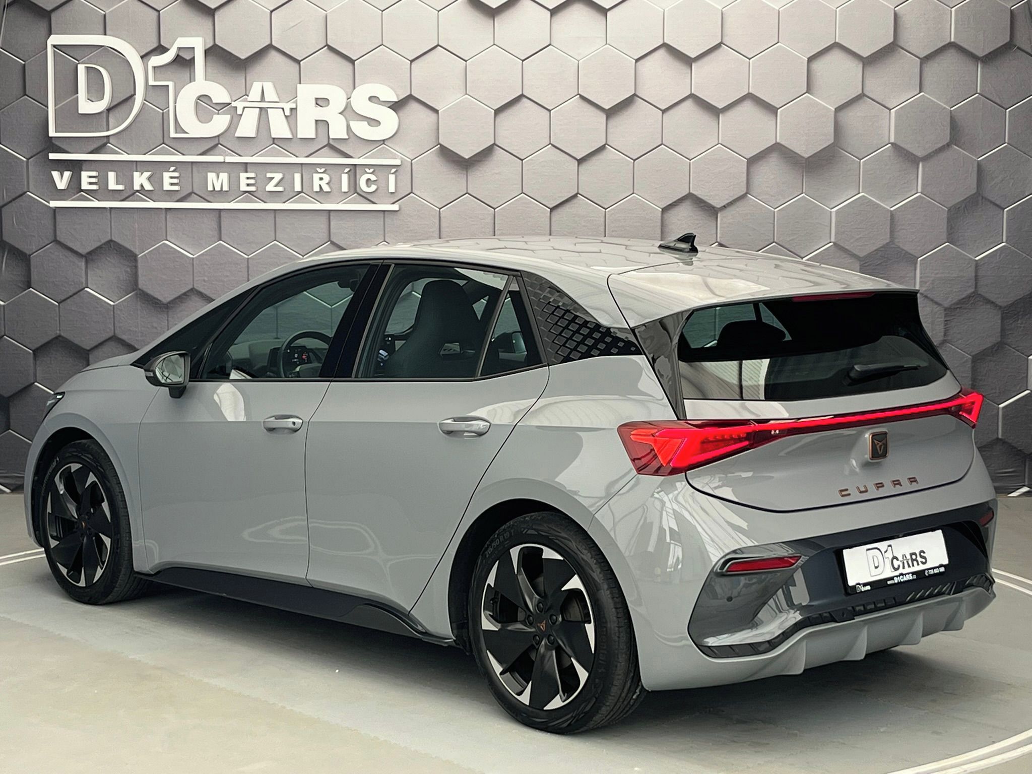 Cupra Born, 170kW/77kWh e-Boost 91.6 % SoH - fotka 2