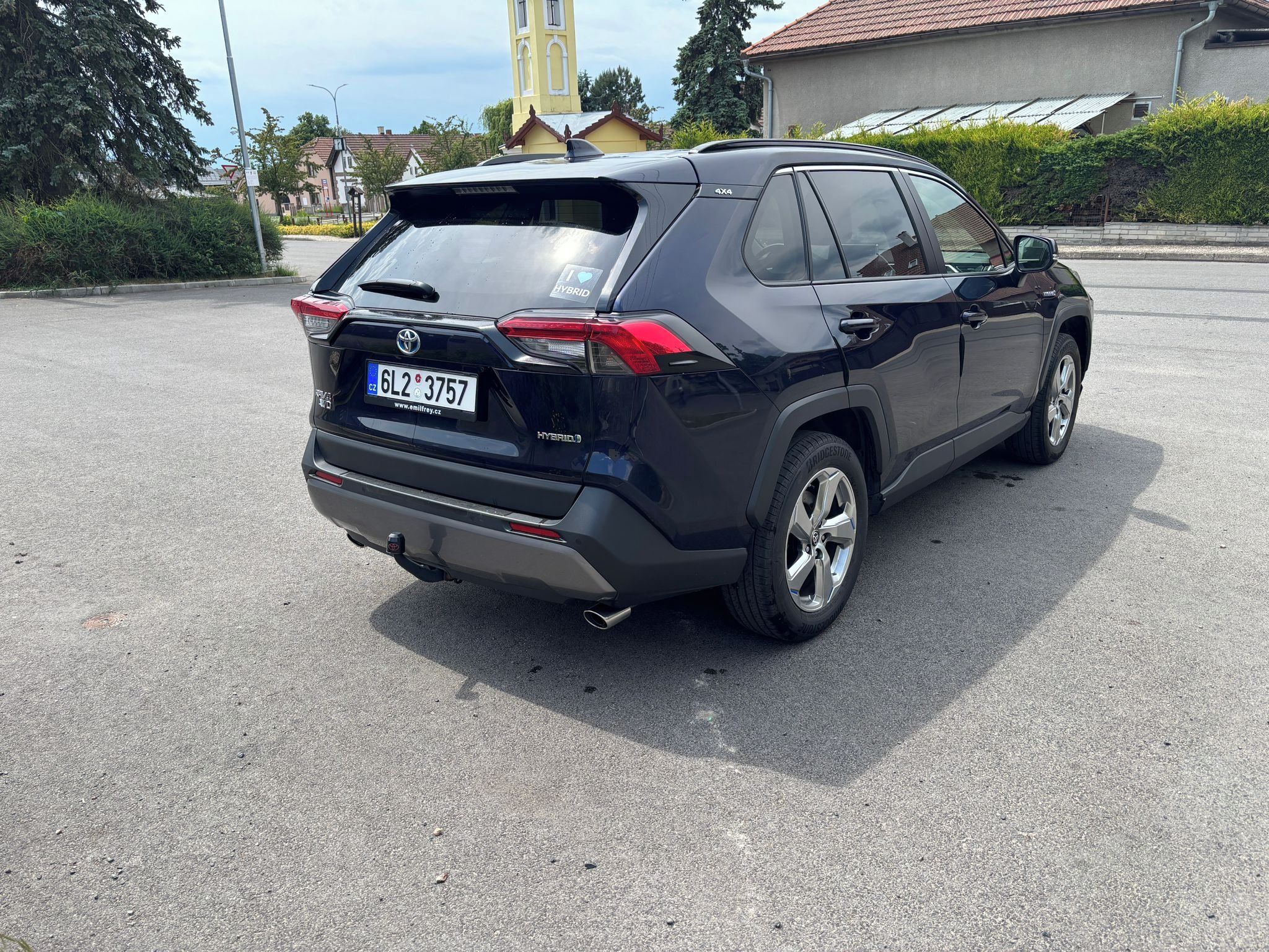 Toyota Rav4, 2.5 Hybrid 4x4 nove ČR - fotka 4