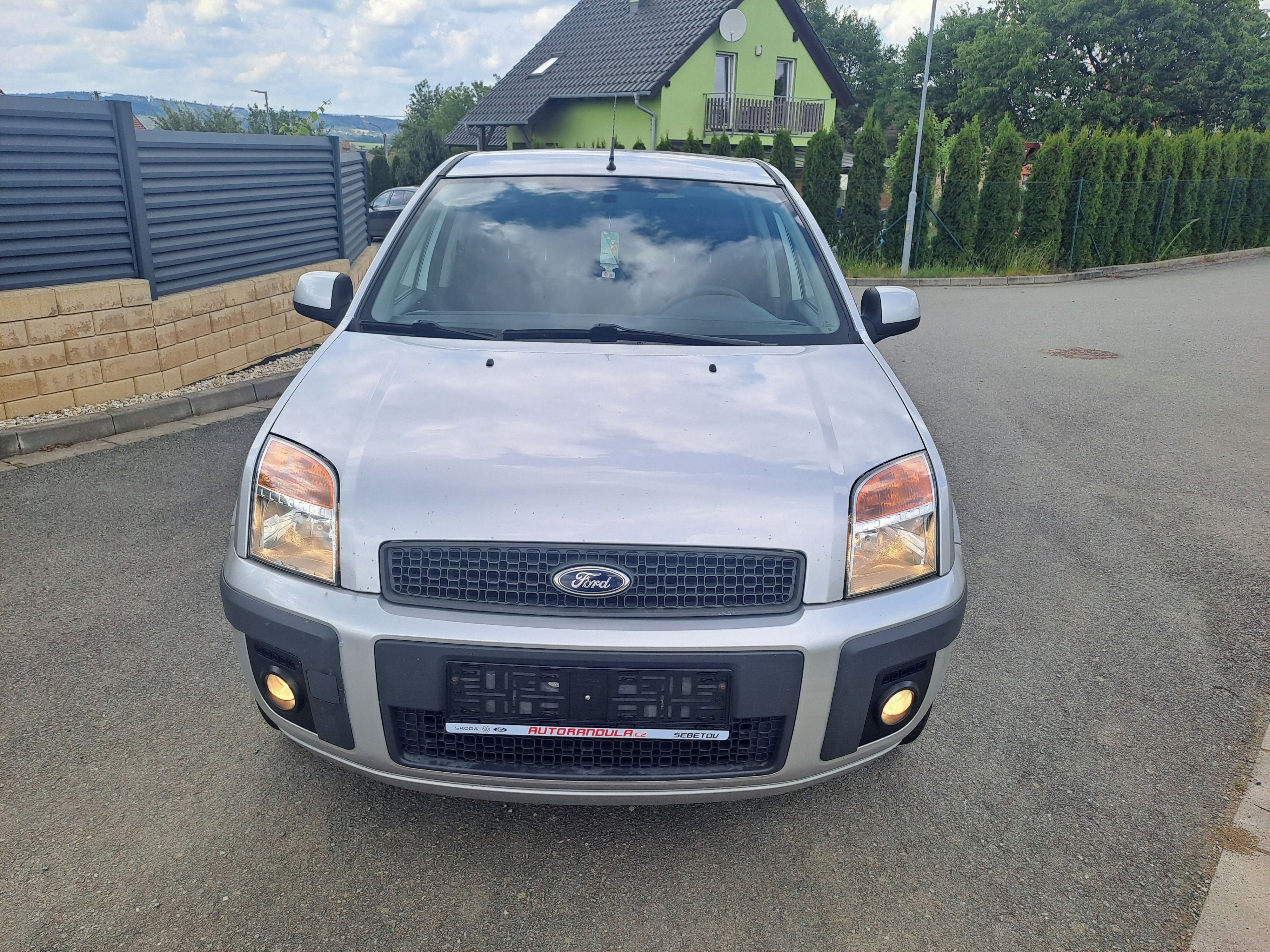 Ford Fusion, 1,4 16V,NOVÁ STK,NOVÝ SERVIS - fotka 3