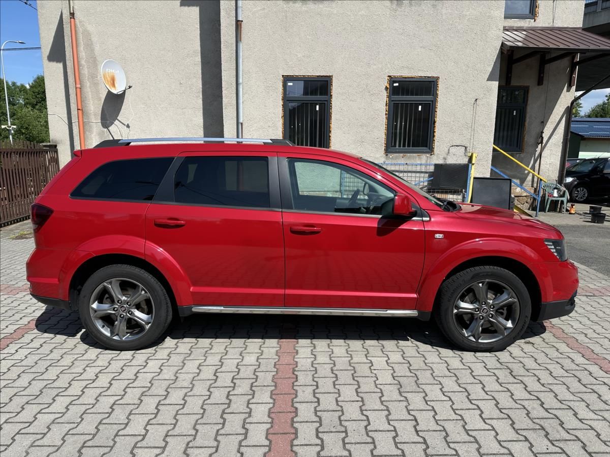 Fiat Freemont, 2,0 4x4 AUTOMAT - fotka 2