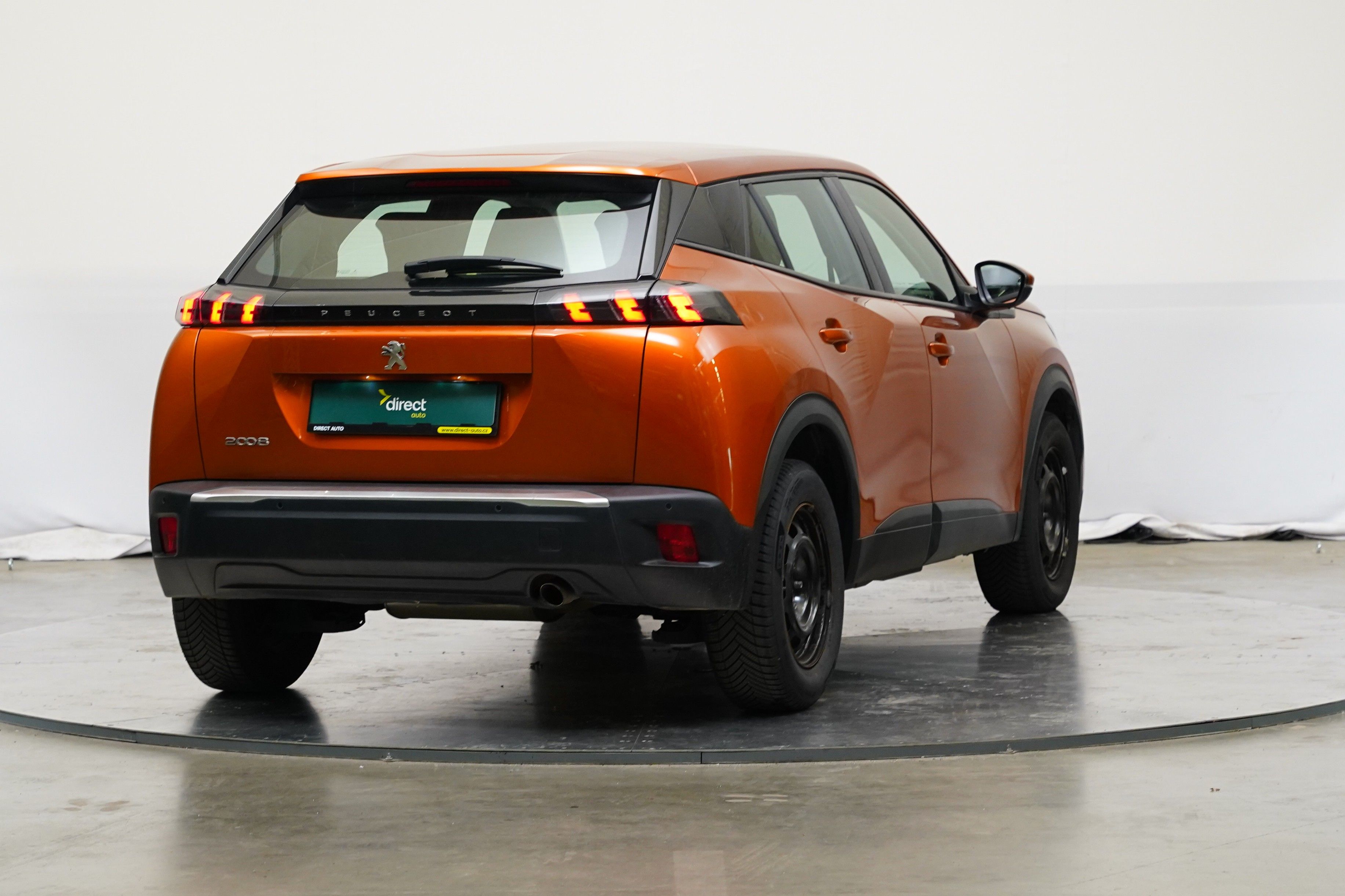 Peugeot 2008, 1.2 PureTech 74 kW Active - fotka 2