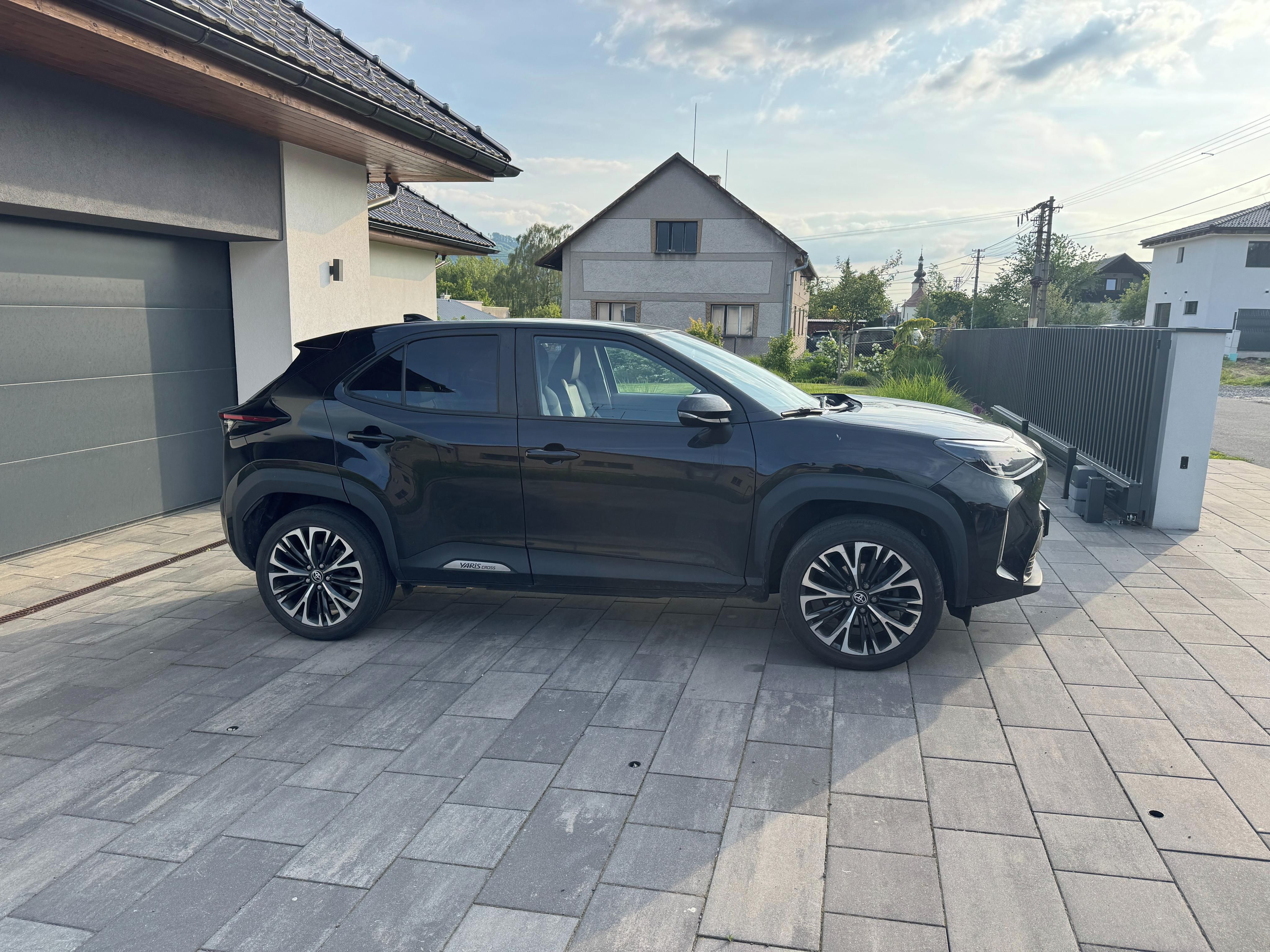 Toyota Yaris Cross, 1.5 Hybrid,116k,CZ,Executive