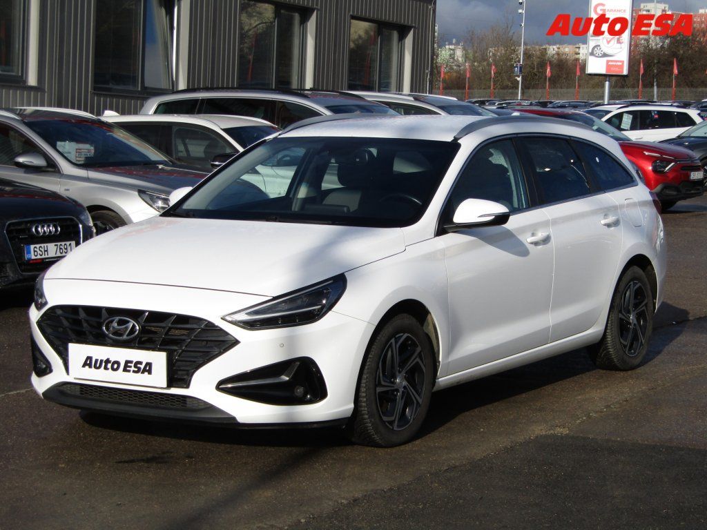 Hyundai i30, 1.6 CRDi,ČR,AT - fotka 3