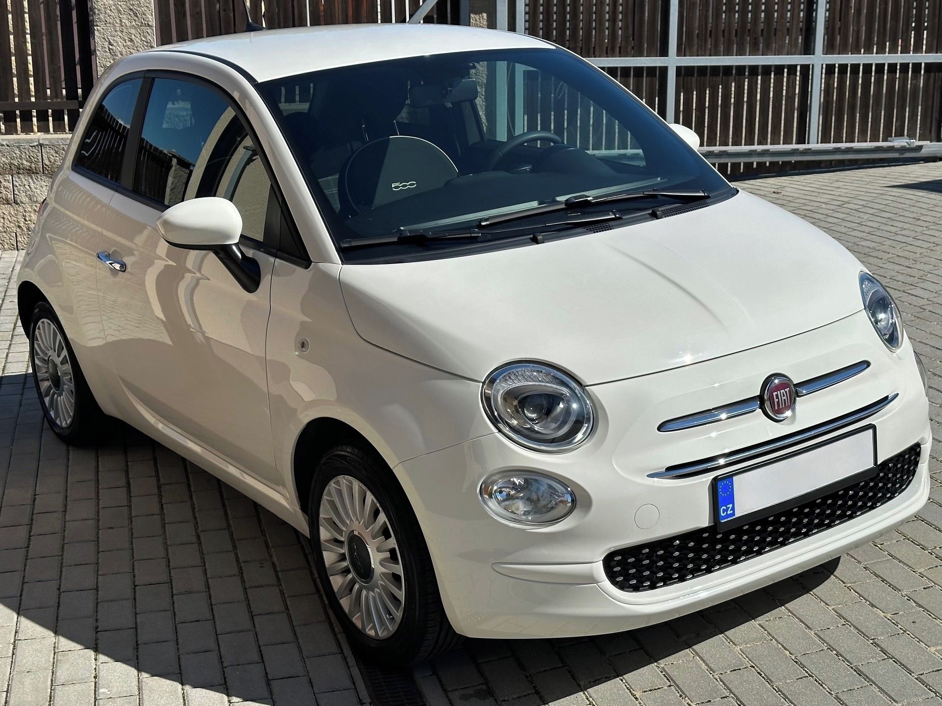Fiat 500, 1.2 Automat, CarPlay, Tempomat - fotka 3