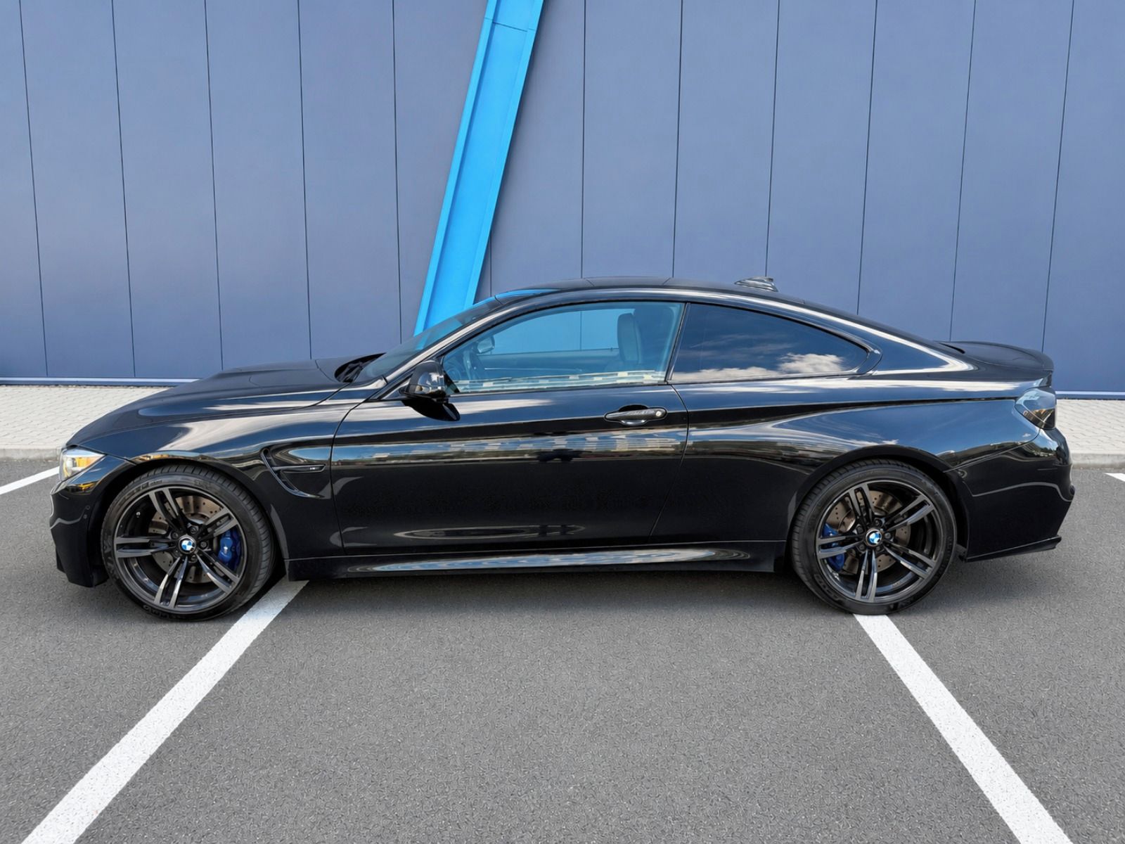 BMW M4, BMW M4 LCI | HARMAN KARDON - fotka 4