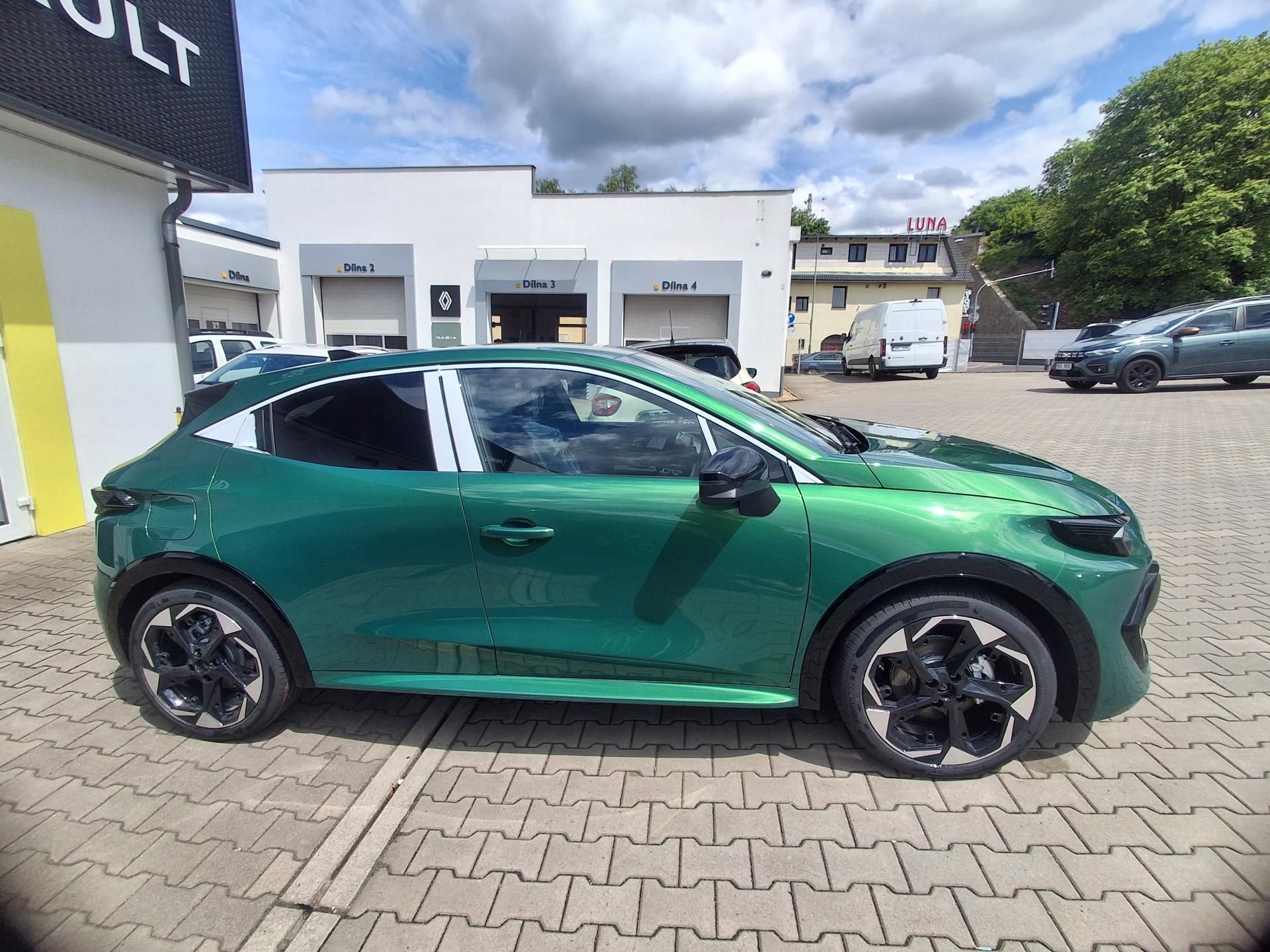 Renault Clio, Techno TCe 115 - fotka 4