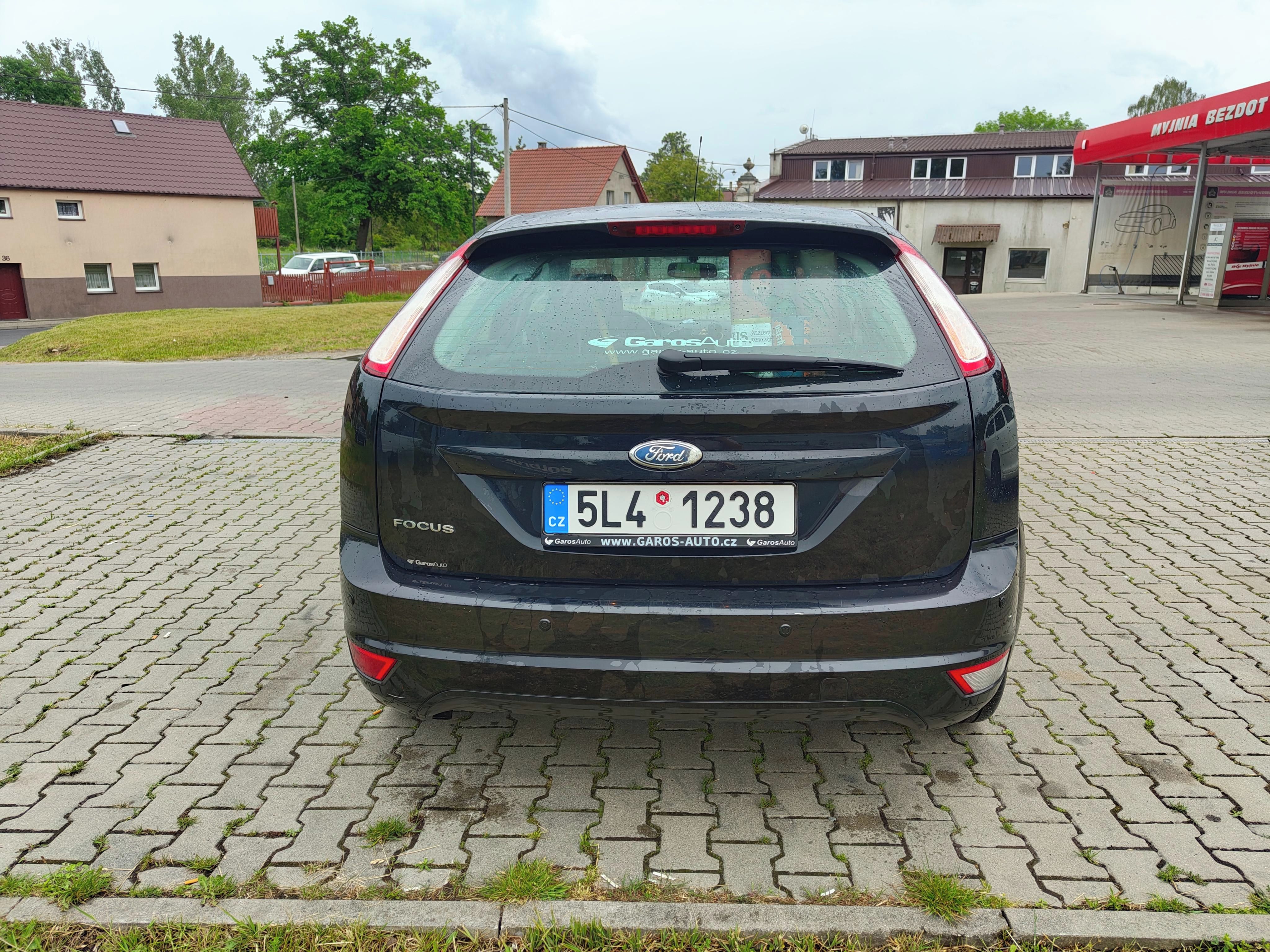Ford Focus, Ford Focus mk2 1.6i - fotka 3