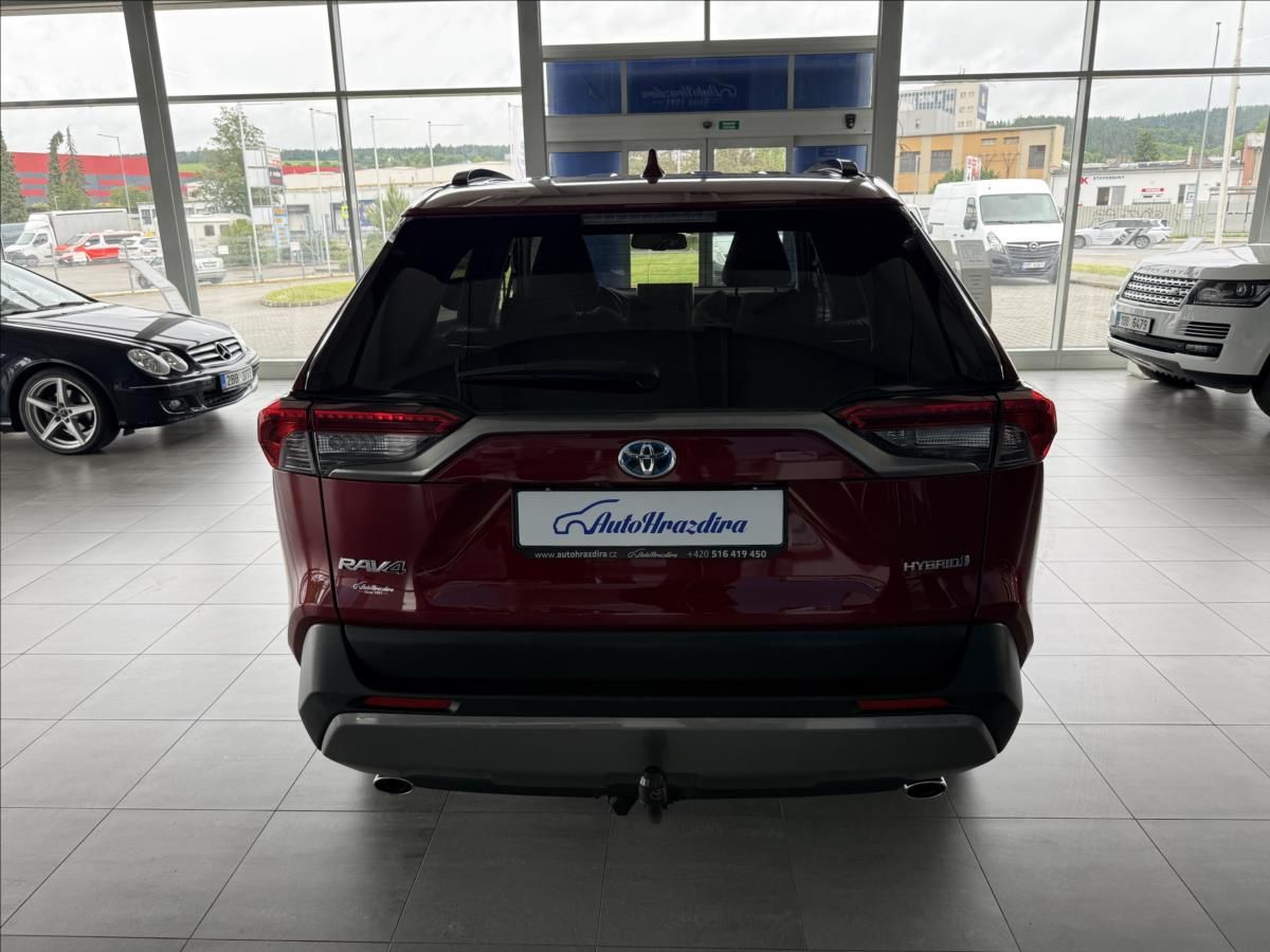 Toyota Rav4, 2,5   2.5 HYBRID AWD 1.MAJ 163 - fotka 5