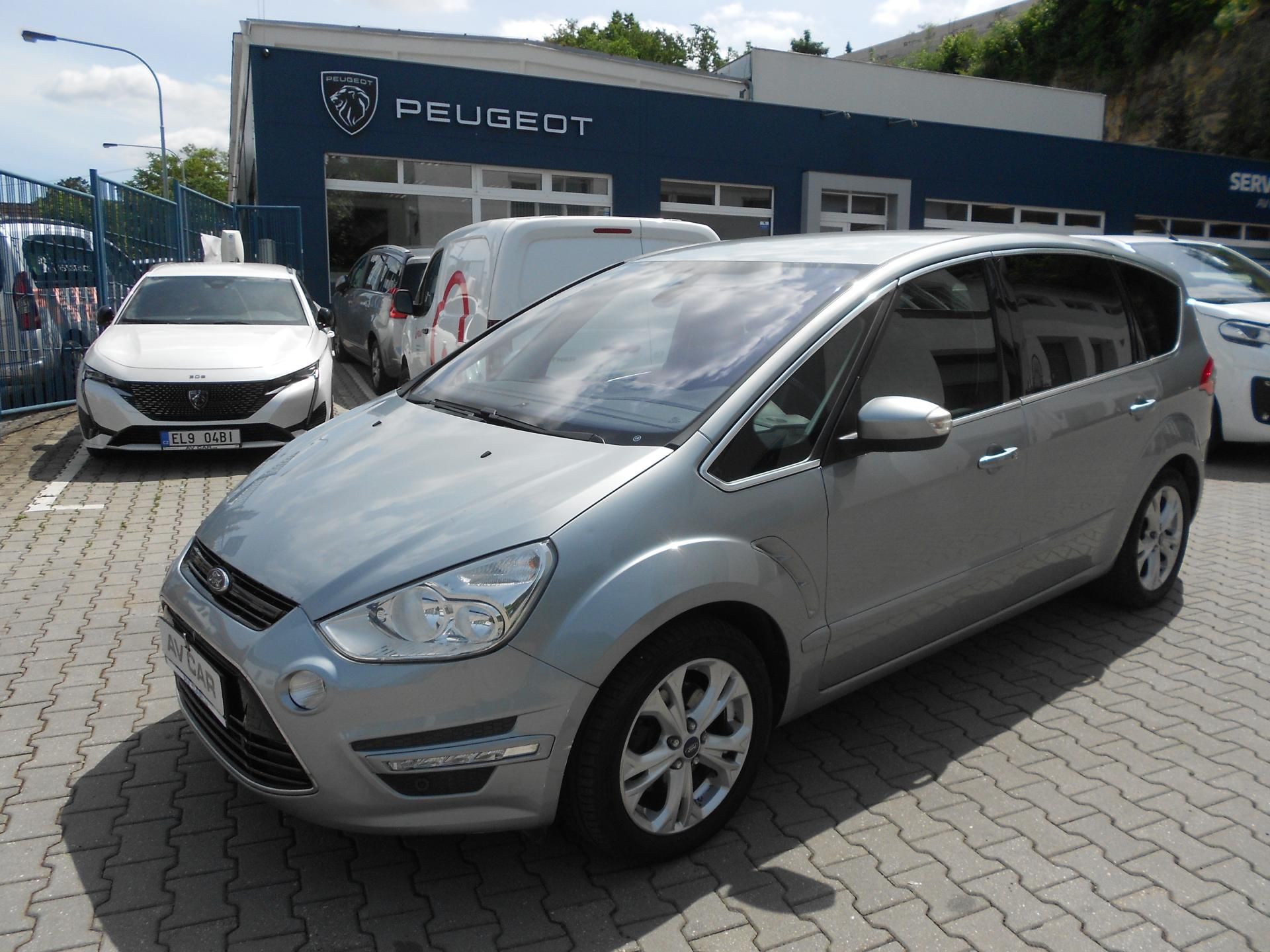 Ford S-MAX, 2,0TDCi 120kW - po repasi aut.