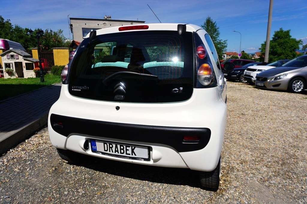 Citroën C1, TENDENCE 1,0i 50 kW - fotka 5