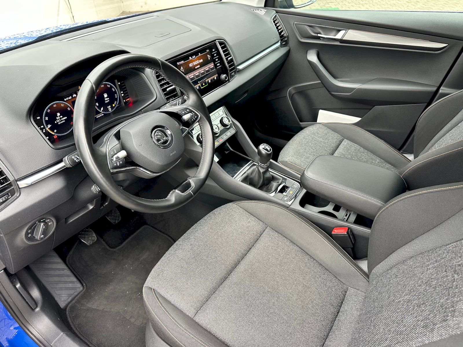 Škoda Karoq, 1.0 TSI 81kW Style - fotka 6