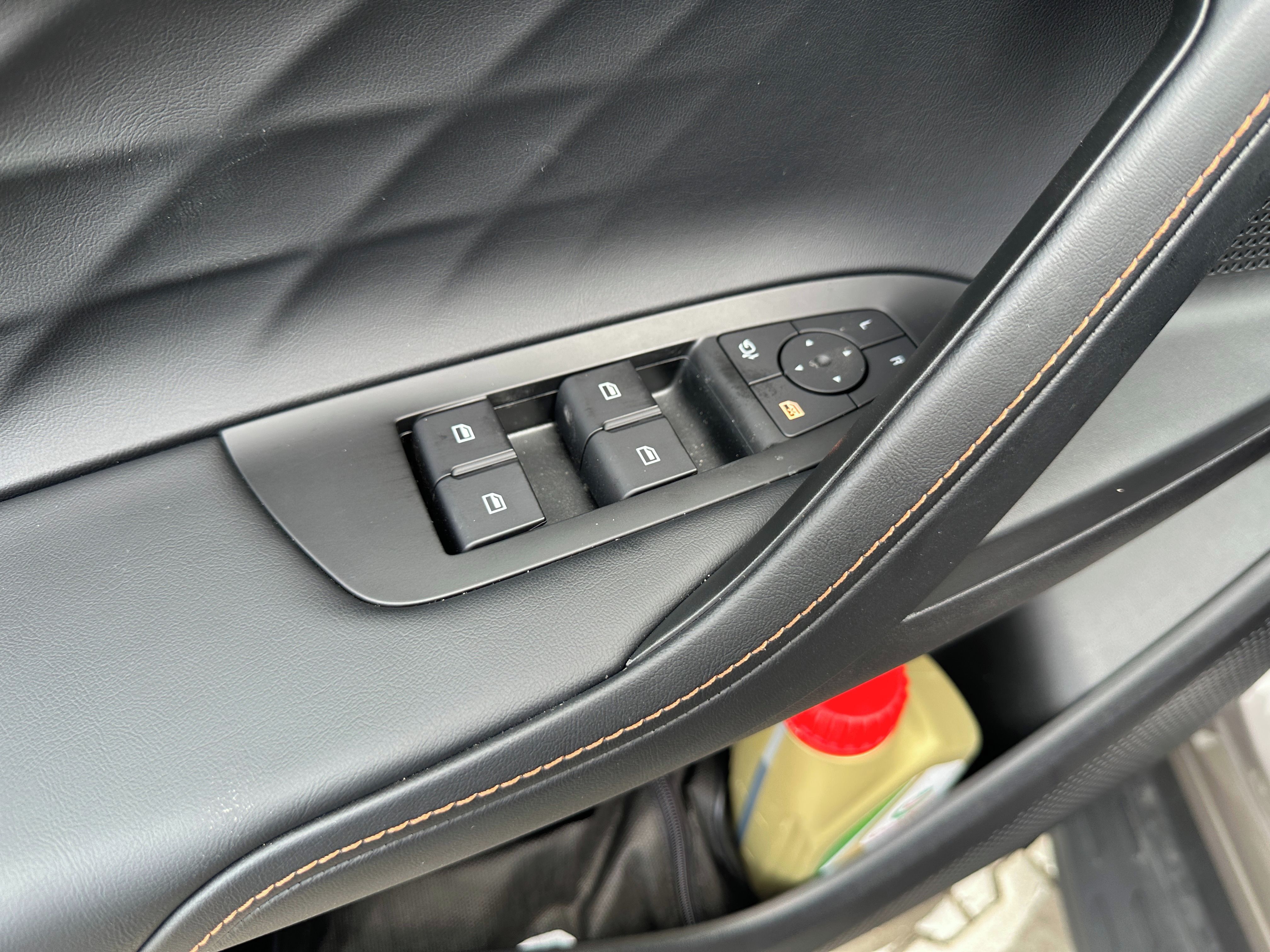 MG eHS, PHEV EXCLUSIVE, 200kw/272hp - fotka 6