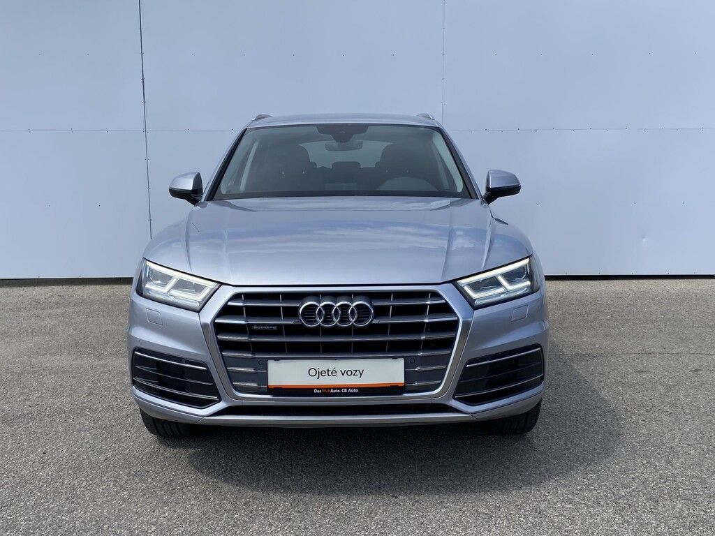 Audi Q5, 2,0 TDI 140 kW Quattro - fotka 5