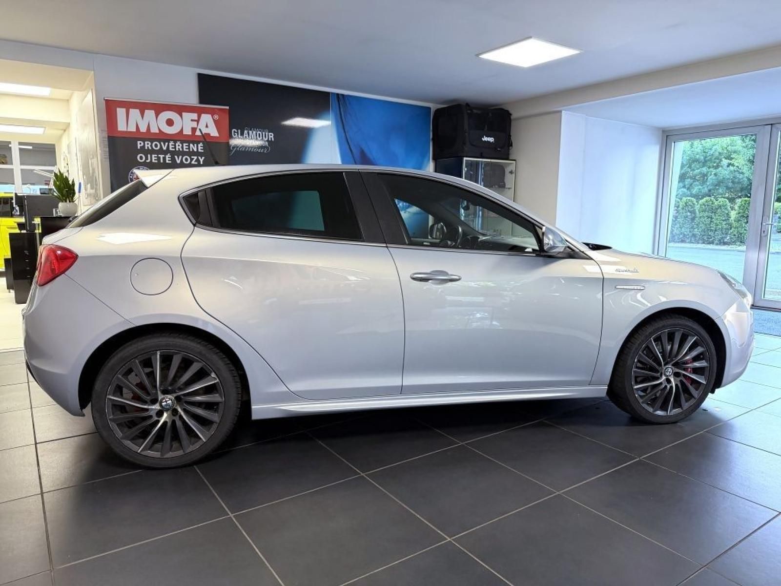 Alfa Romeo Giulietta, 1.4 TMA 170k TCT Distinctive - fotka 4