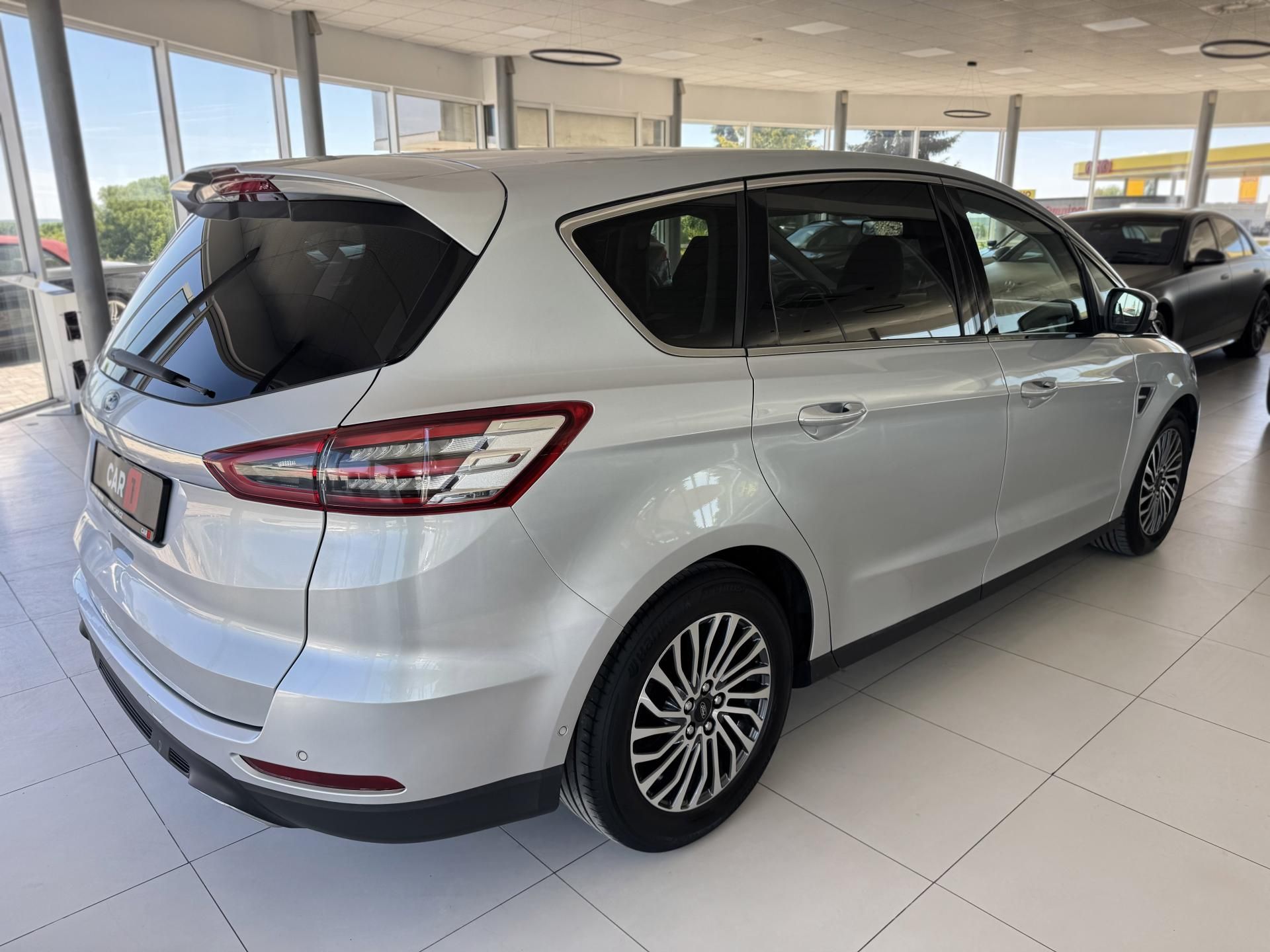 Ford S-MAX, 2,0TDCi AT8*140kW*LED*Webasto - fotka 5