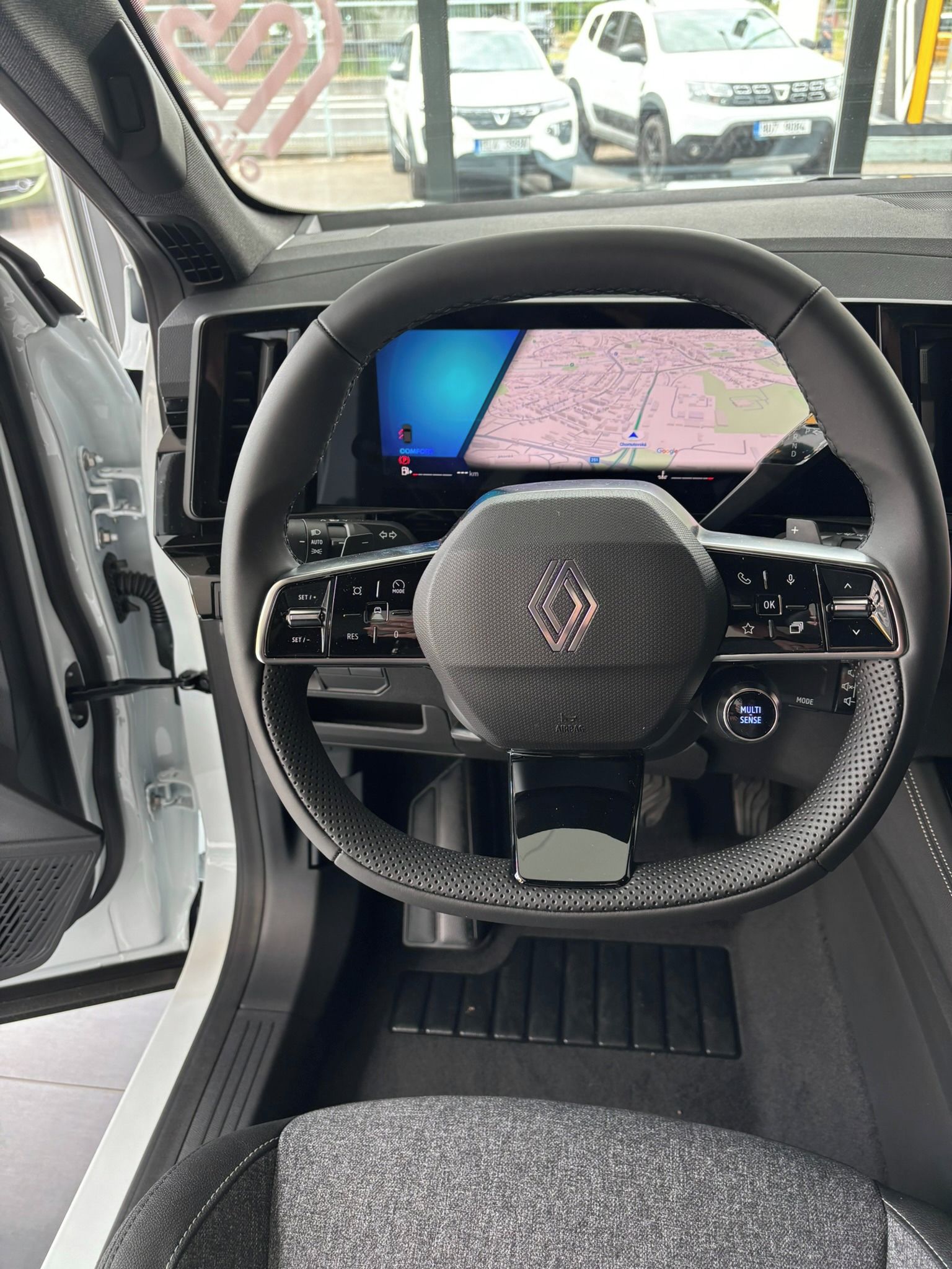 Renault Austral, techno mild hybrid 150 auto - fotka 5