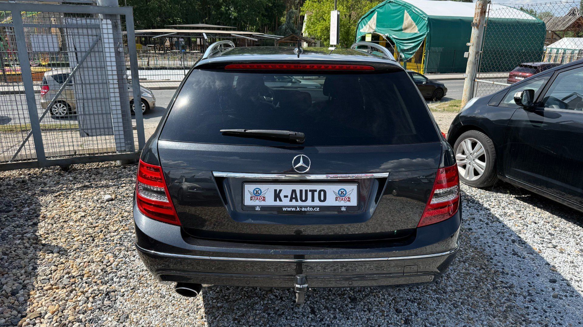 Mercedes-Benz Třídy C, 2.2CDI 125kW *Avangarde*Tažné* - fotka 5