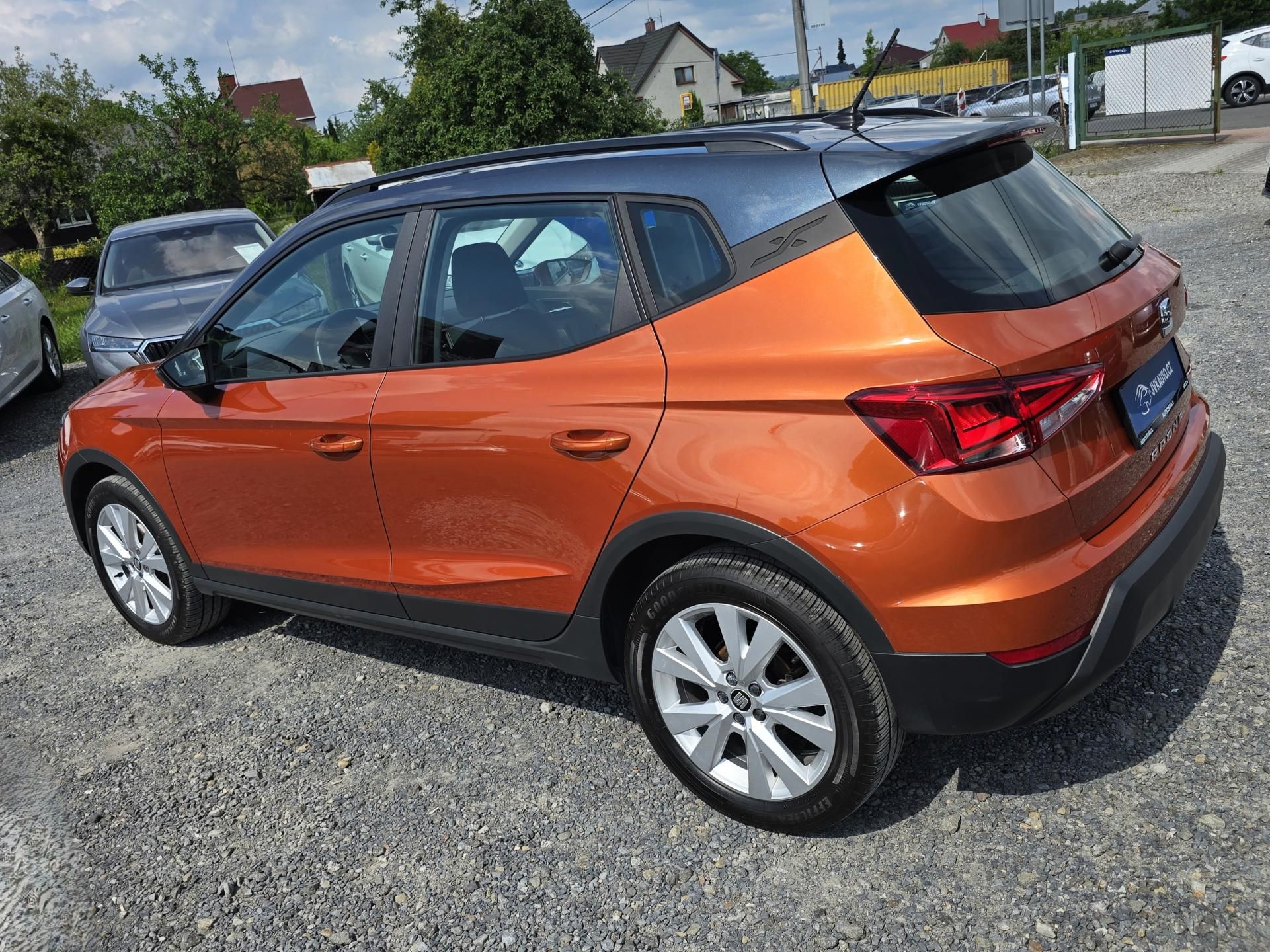 Seat Arona, DSG TSI FULL LED NAVI 1Majitel - fotka 4
