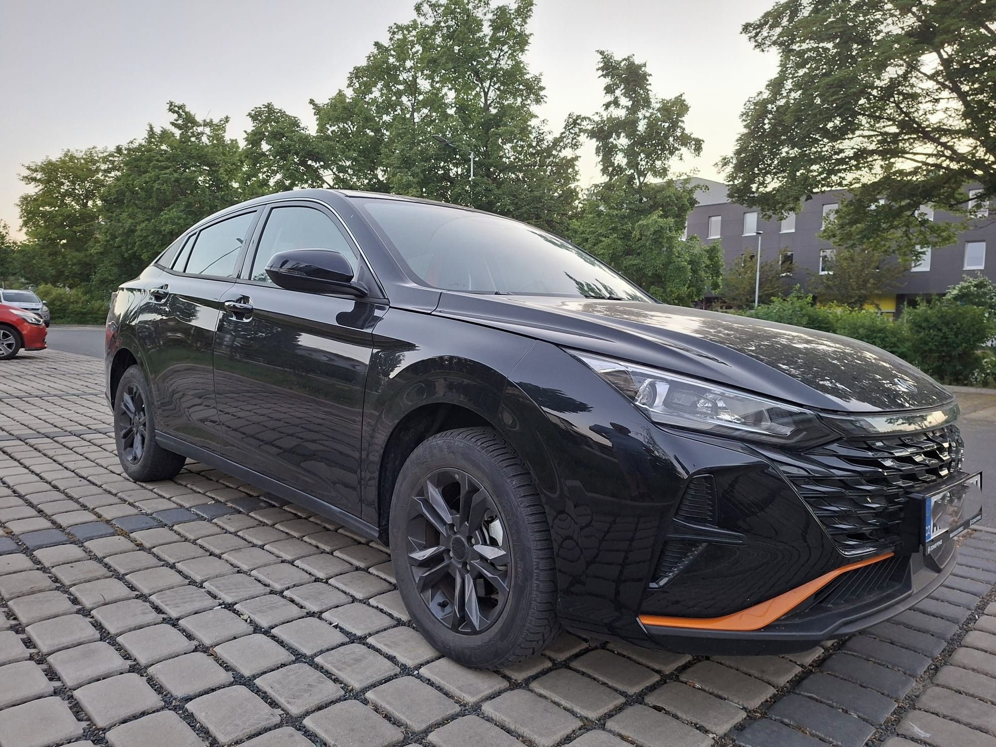 Dongfeng Shine - fotka 2