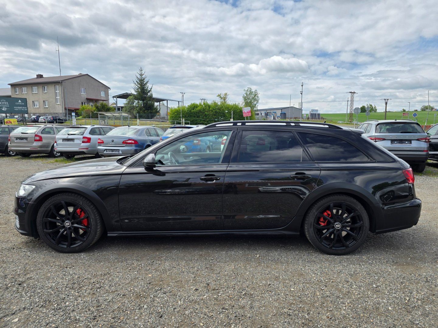 Audi A6 allroad, 3.0 TDi 200KW 2 sady kol - fotka 4