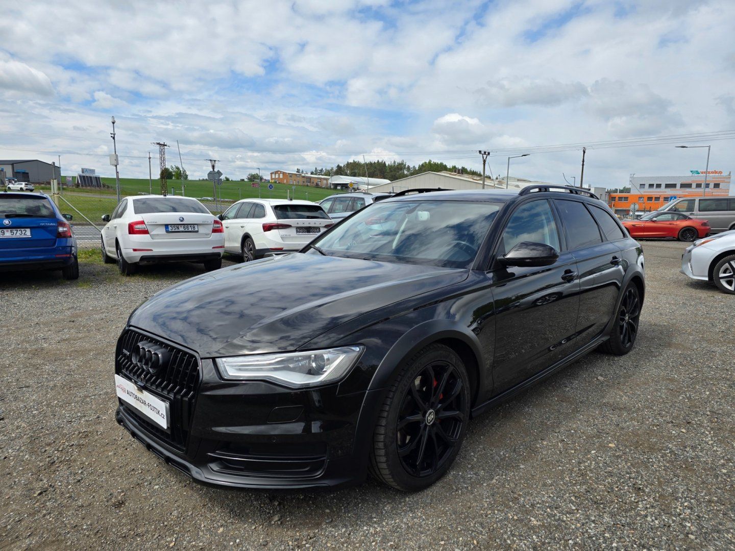Audi A6 allroad, 3.0 TDi 200KW 2 sady kol - fotka 3