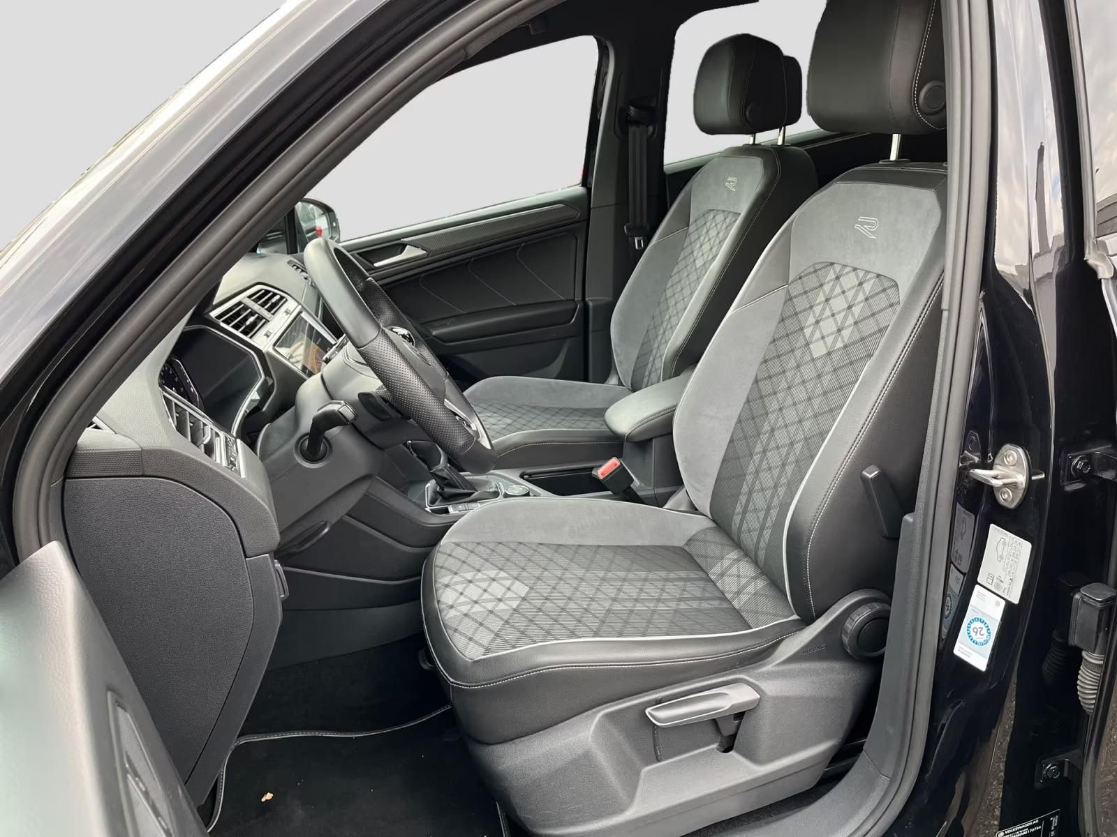 Volkswagen Tiguan Allspace, 2.0TDI DSG R-Line 4Motion DPH - fotka 4