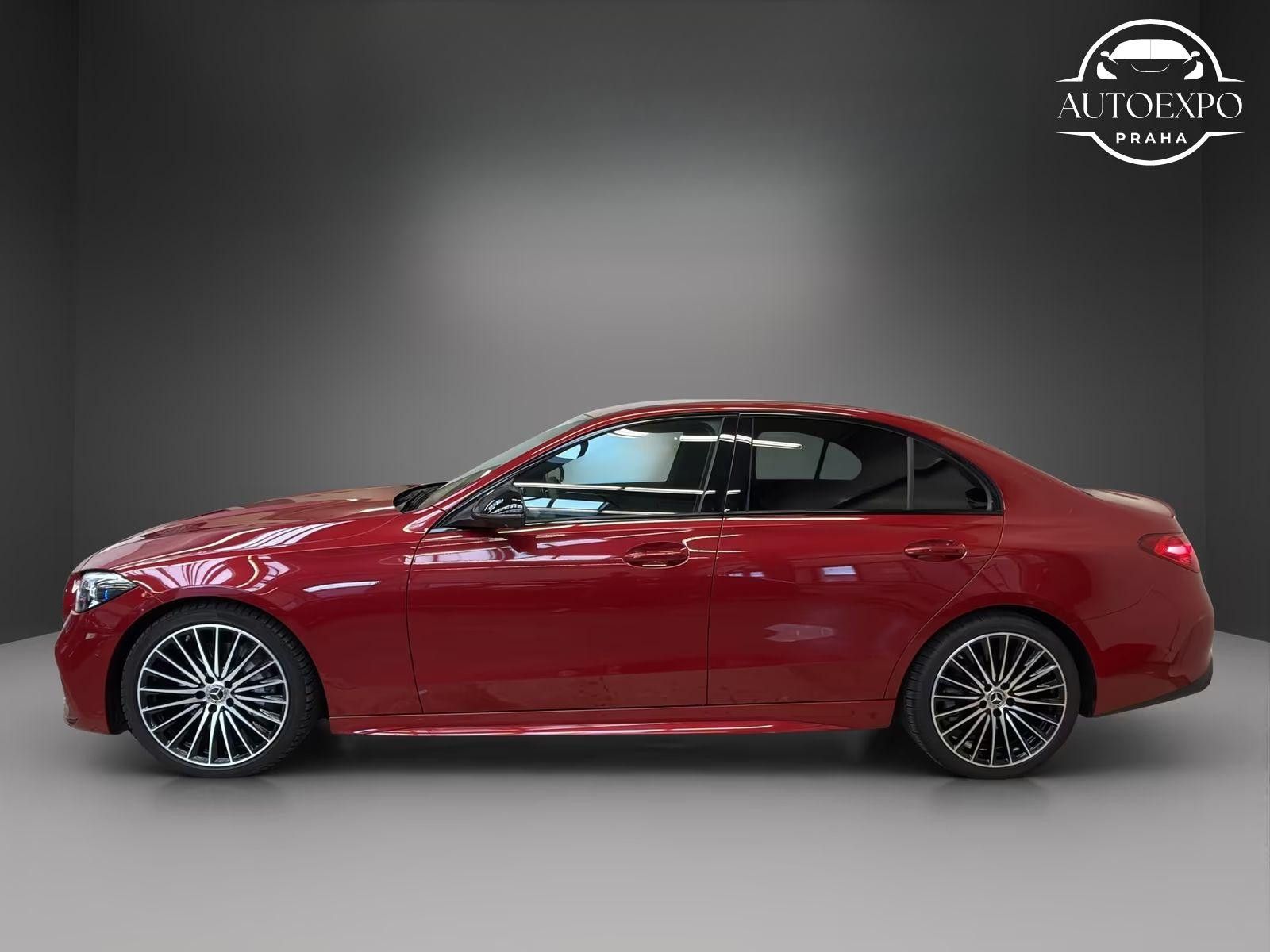 Mercedes-Benz Třídy C, C 300d AMG* - fotka 4
