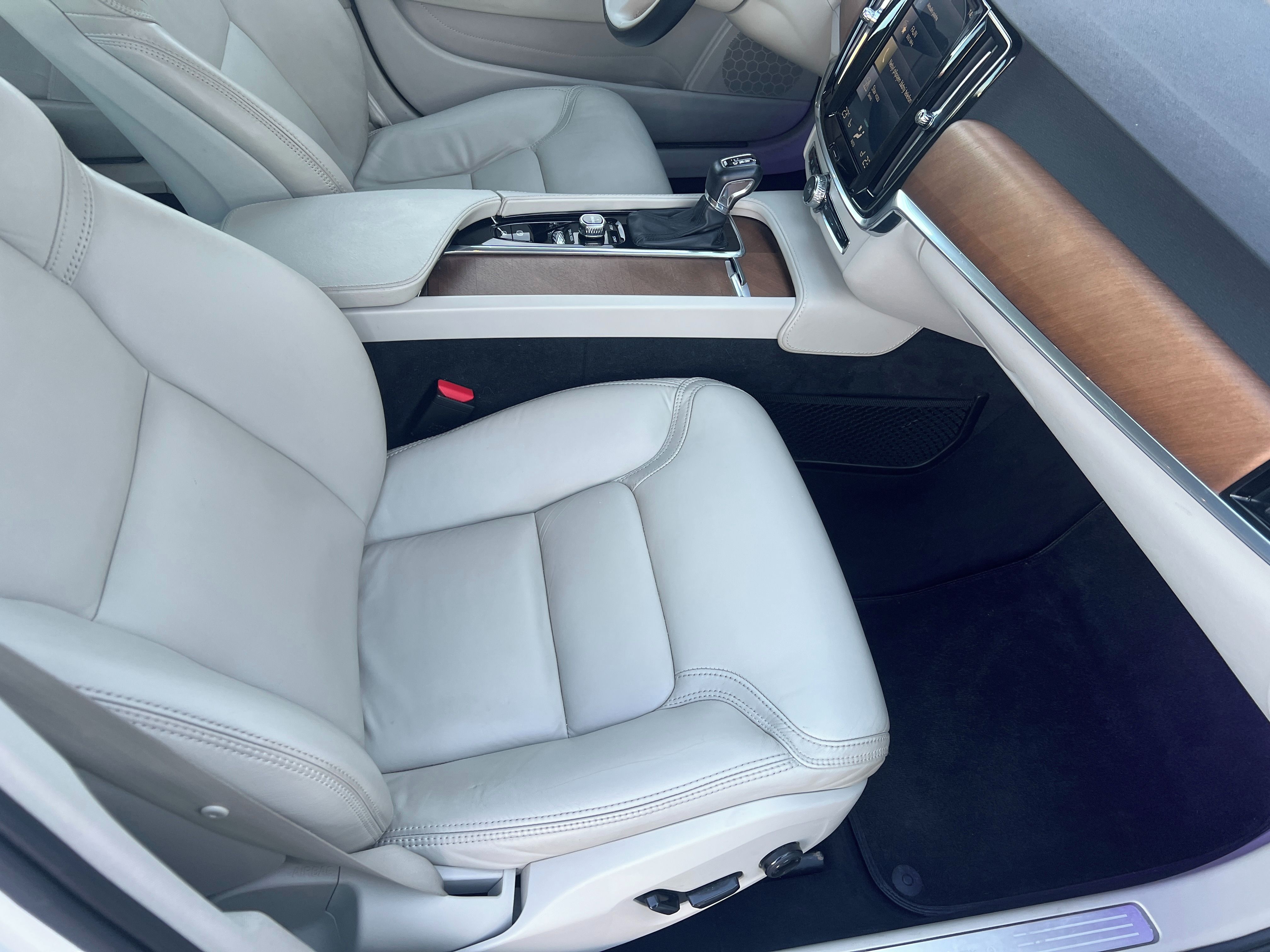 Volvo V90, D4 FWD INSCRIPTION Aut. - fotka 6