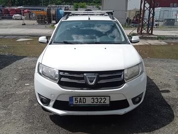 0.9 benzín + plyn