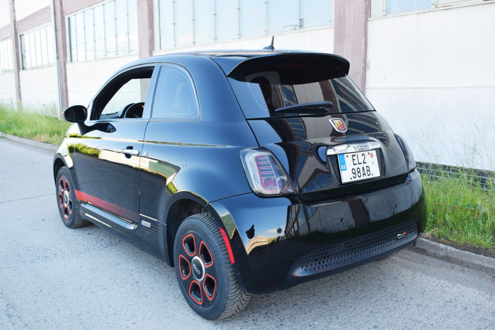 Fiat 500E, ABARTH ELECTRIC/2015/KŮŽE/NAVI - fotka 4
