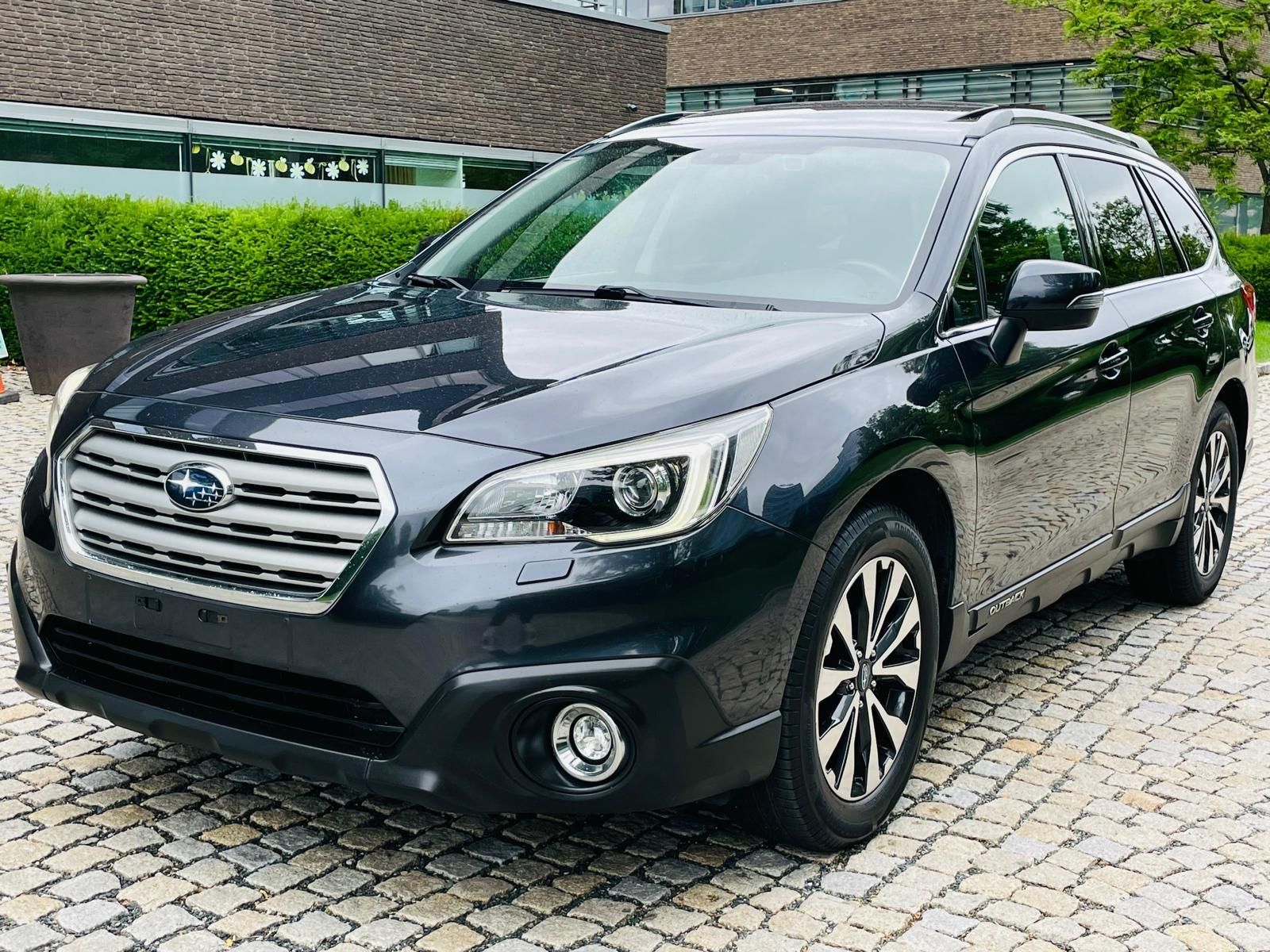 Subaru Outback, 2.5i 4x4 AUT SERVISKA 1MAJITEL - fotka 2