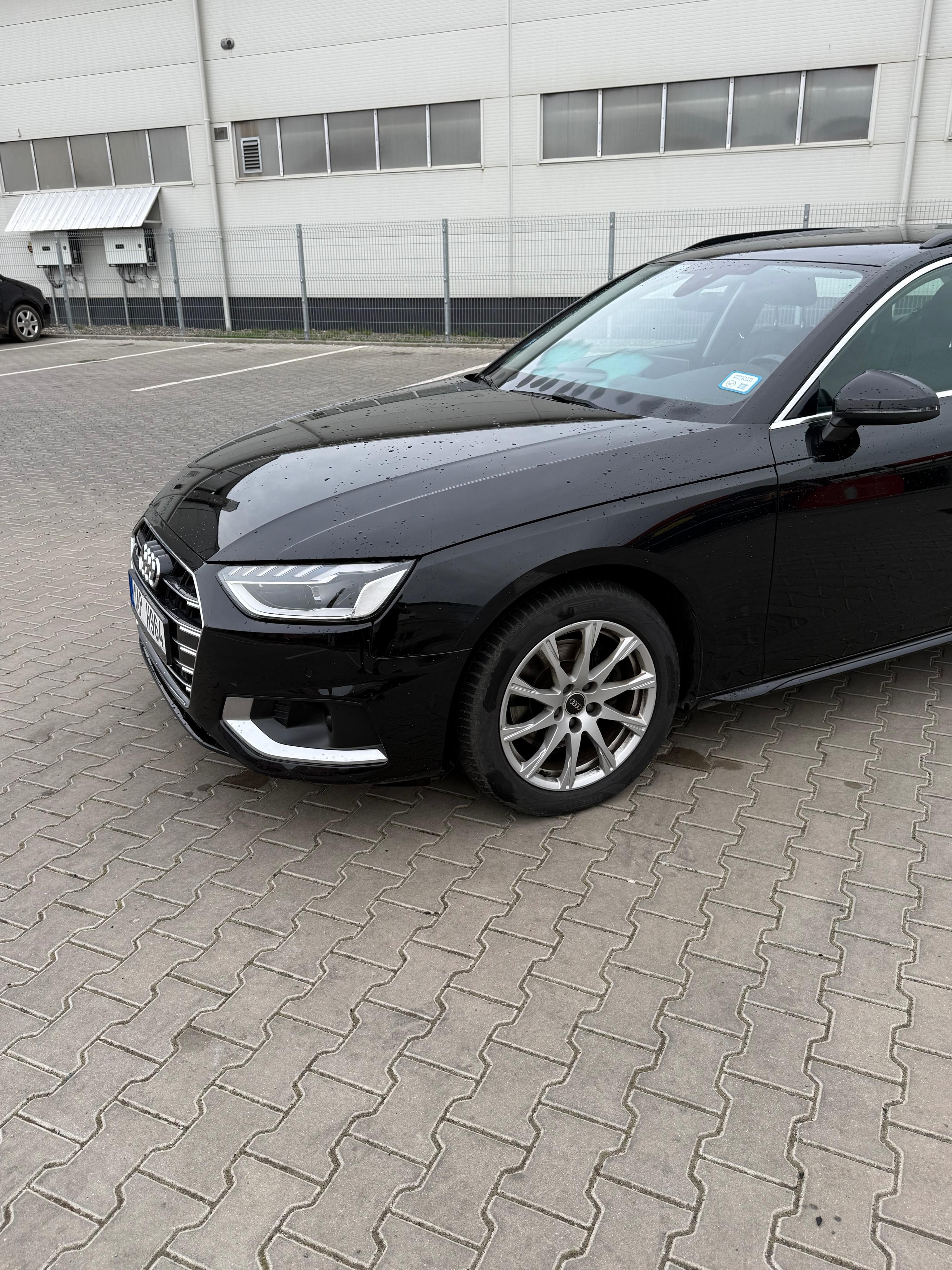 Audi A4, Audi A4 35D 2022rok. 120 kw - fotka 4