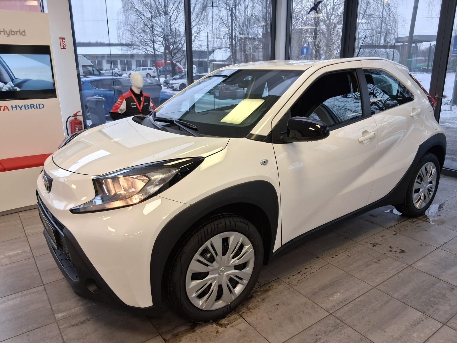 Toyota Aygo, Comfort 1.0l, 72k automat - fotka 4